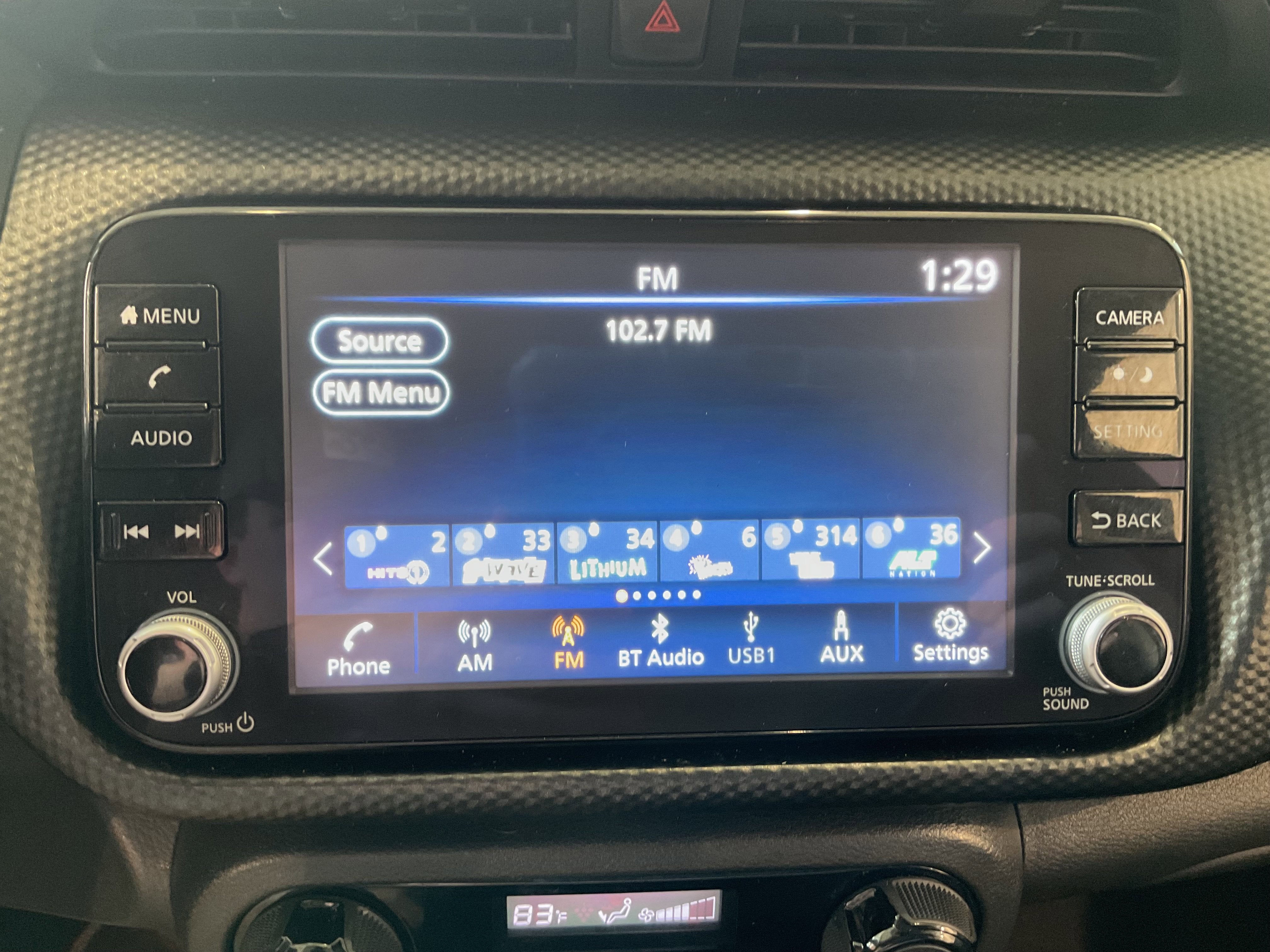 2022 Nissan Kicks SV