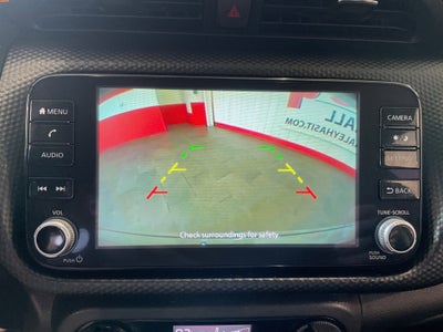 2022 Nissan Kicks SV