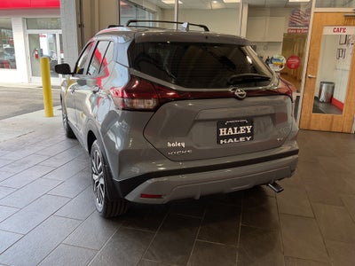 2022 Nissan Kicks SV