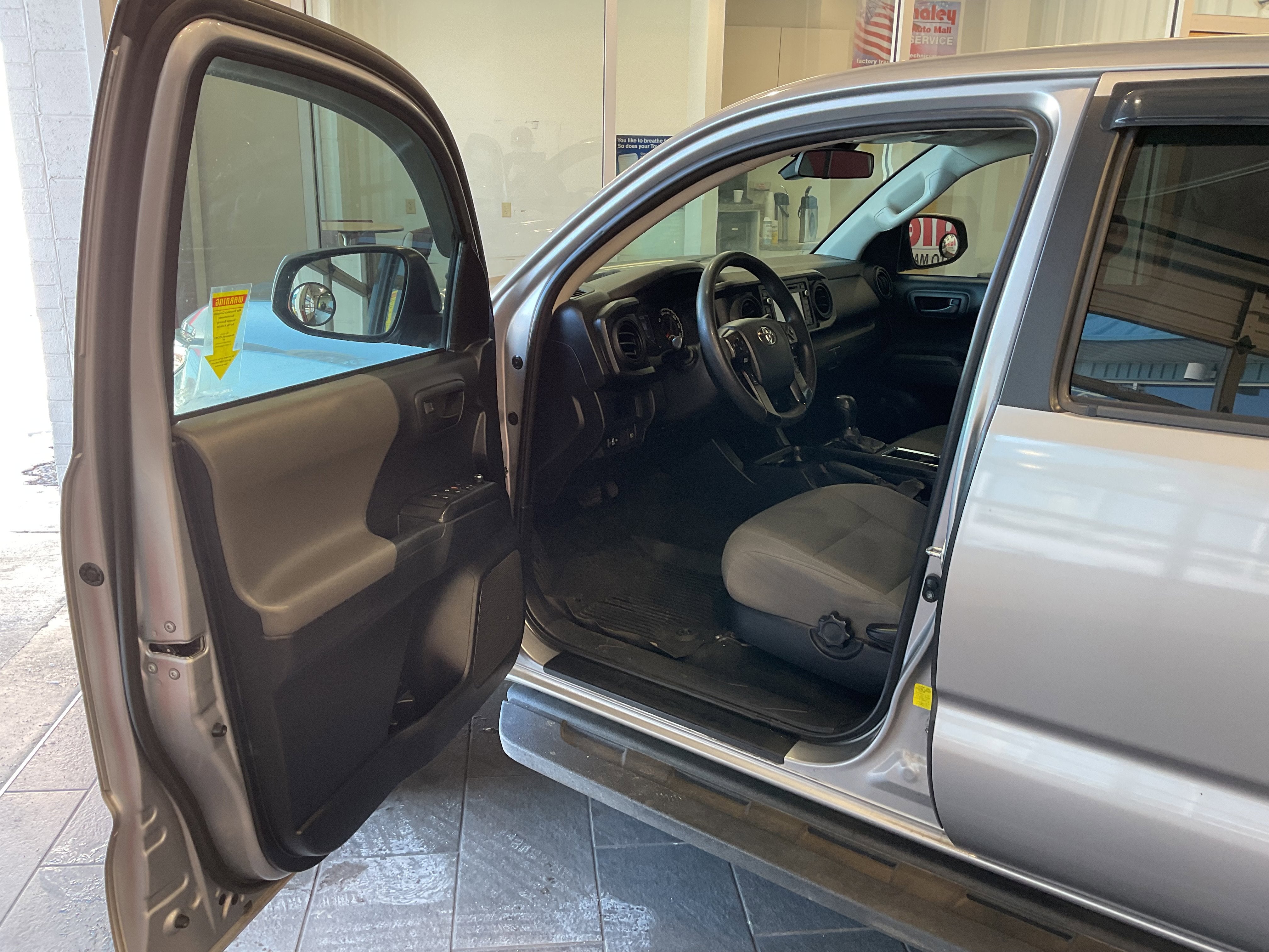 2018 Toyota Tacoma SR