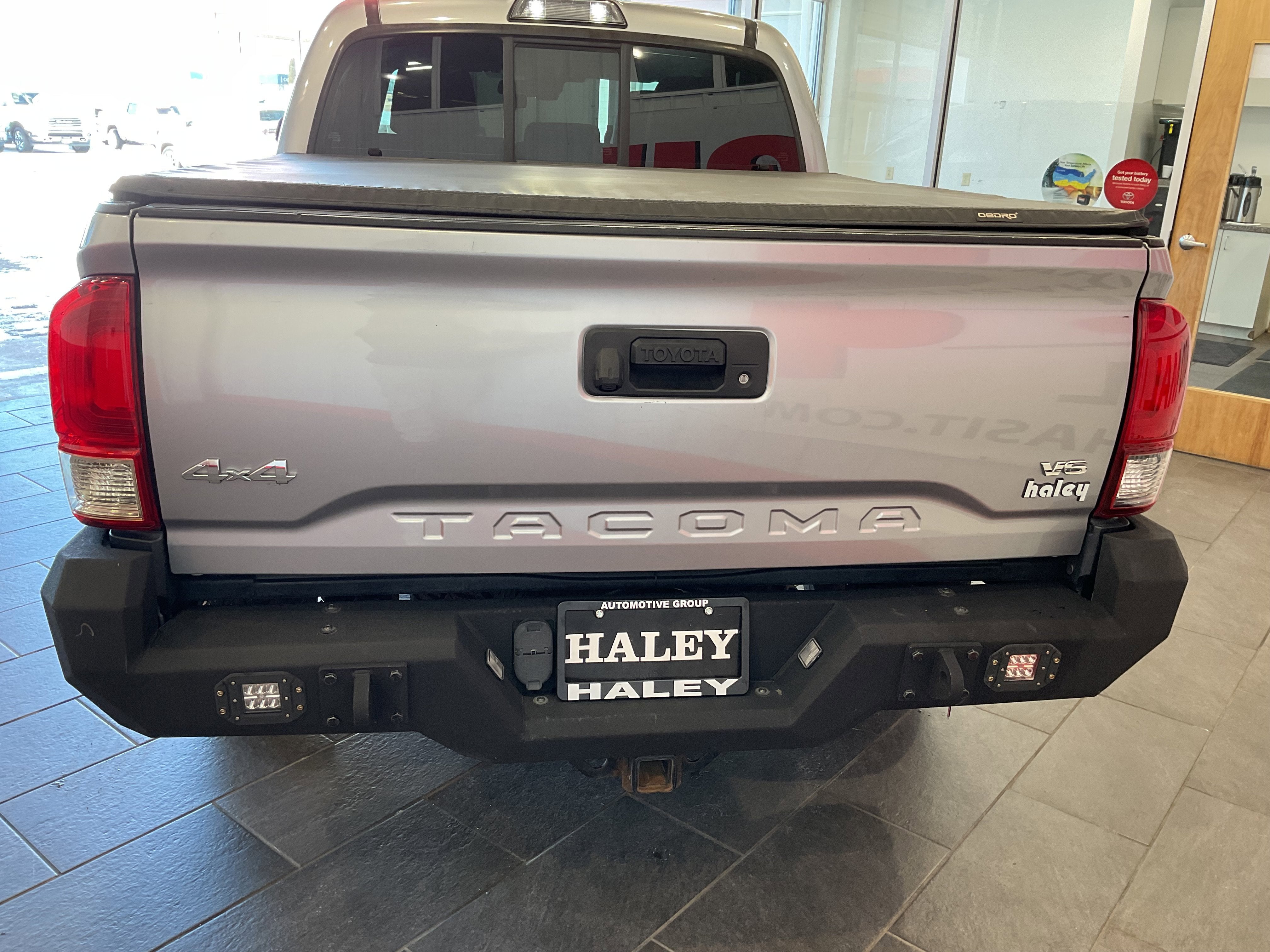 2018 Toyota Tacoma SR