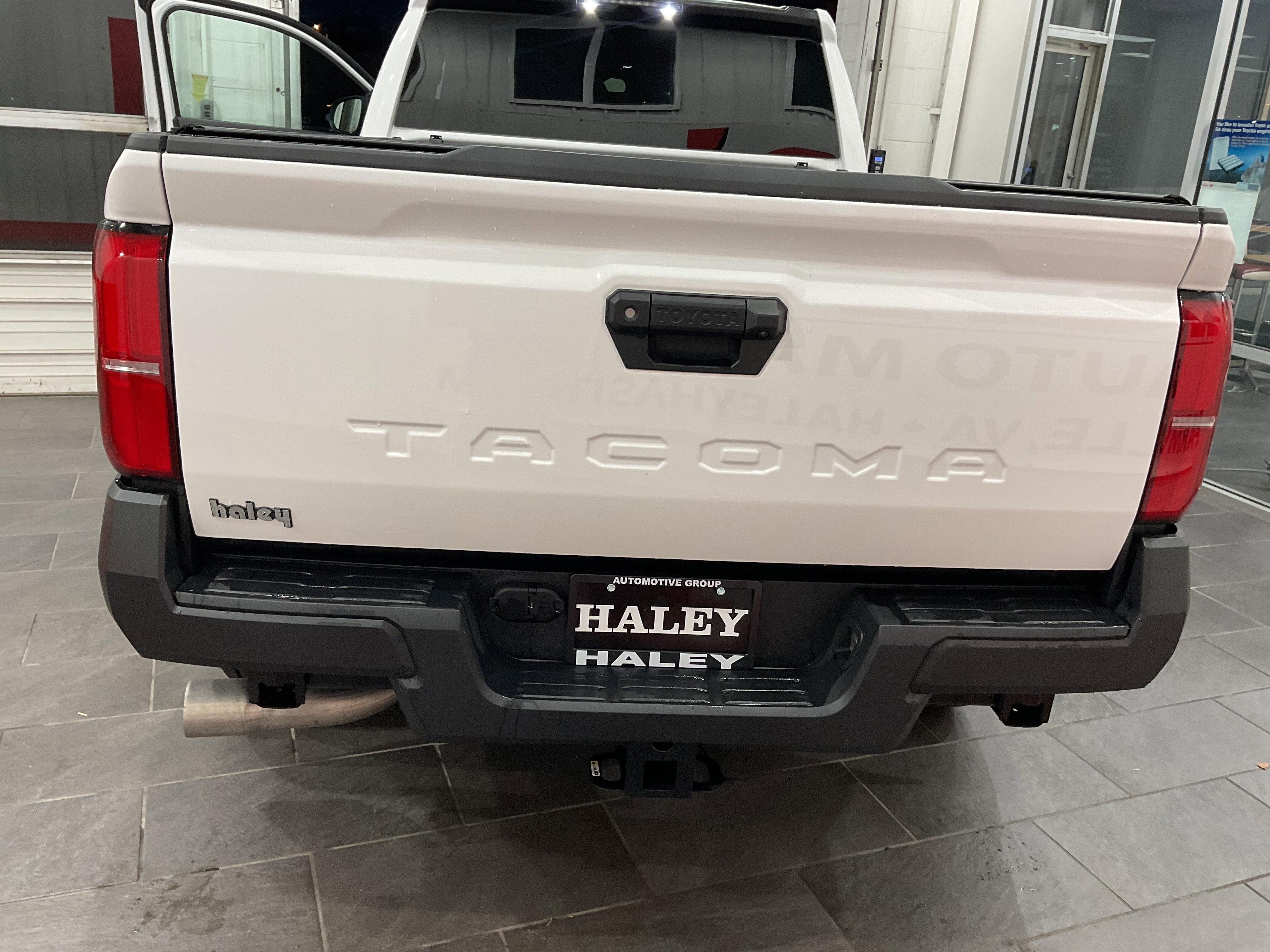 2024 Toyota Tacoma SR