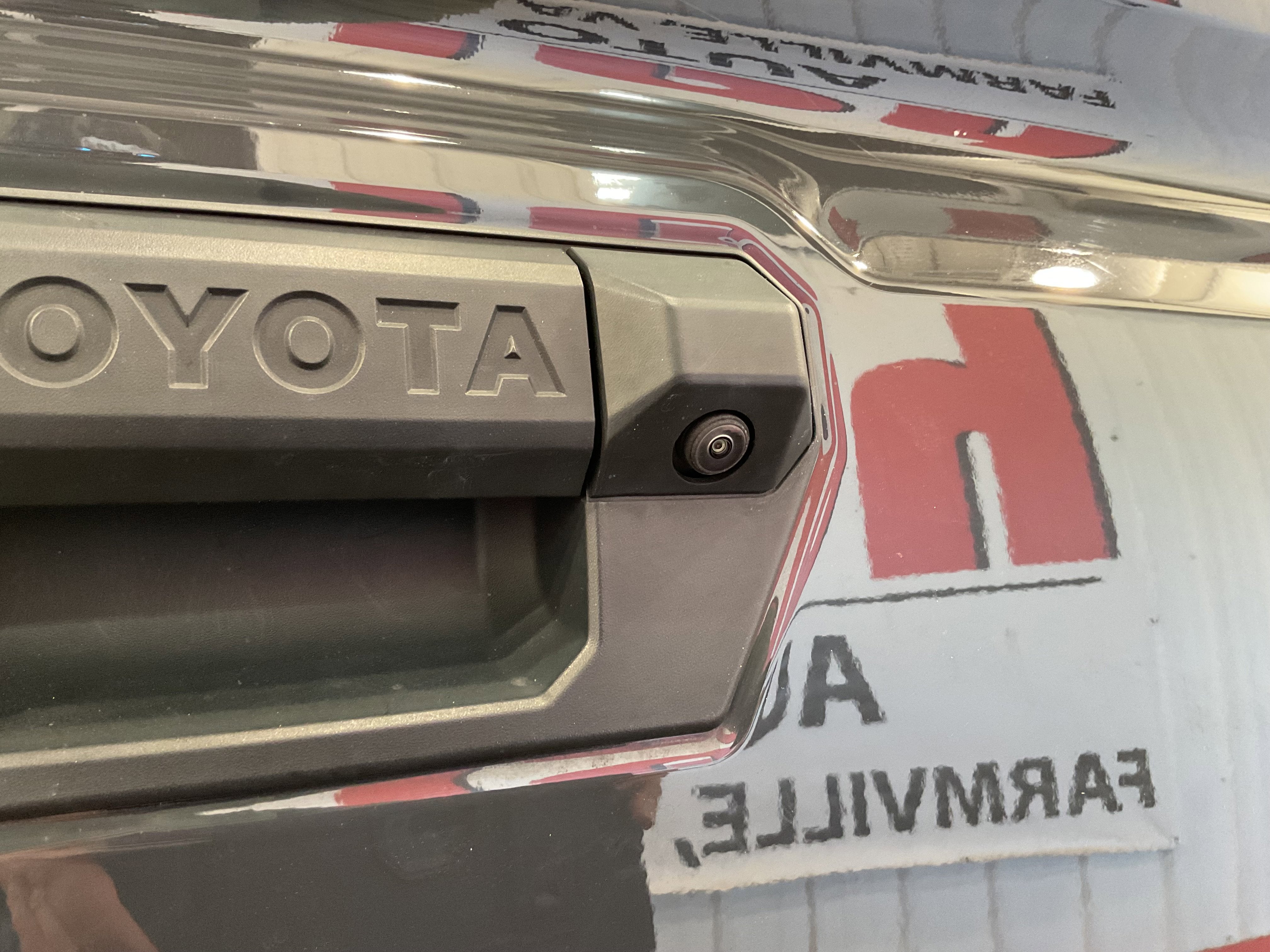 2024 Toyota Tacoma 4WD SR5