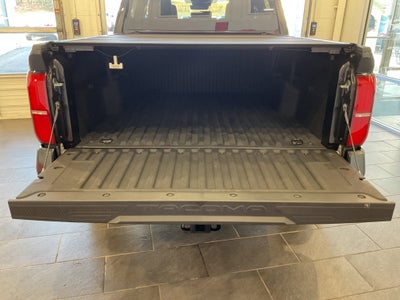 2024 Toyota Tacoma 4WD SR5