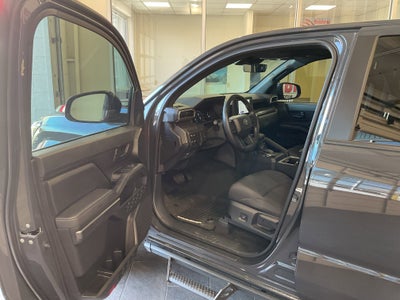 2024 Toyota Tacoma 4WD SR5