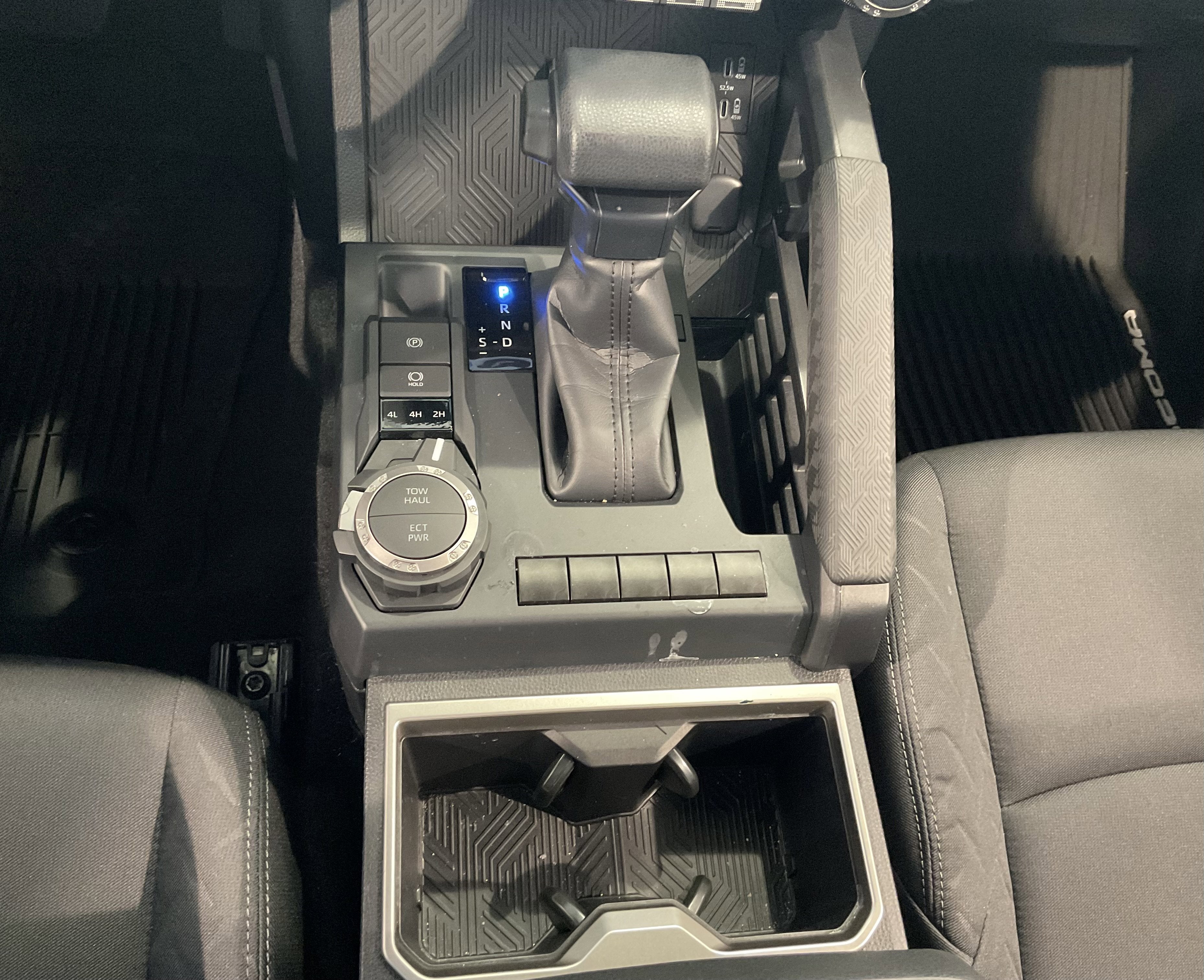 2024 Toyota Tacoma 4WD SR5