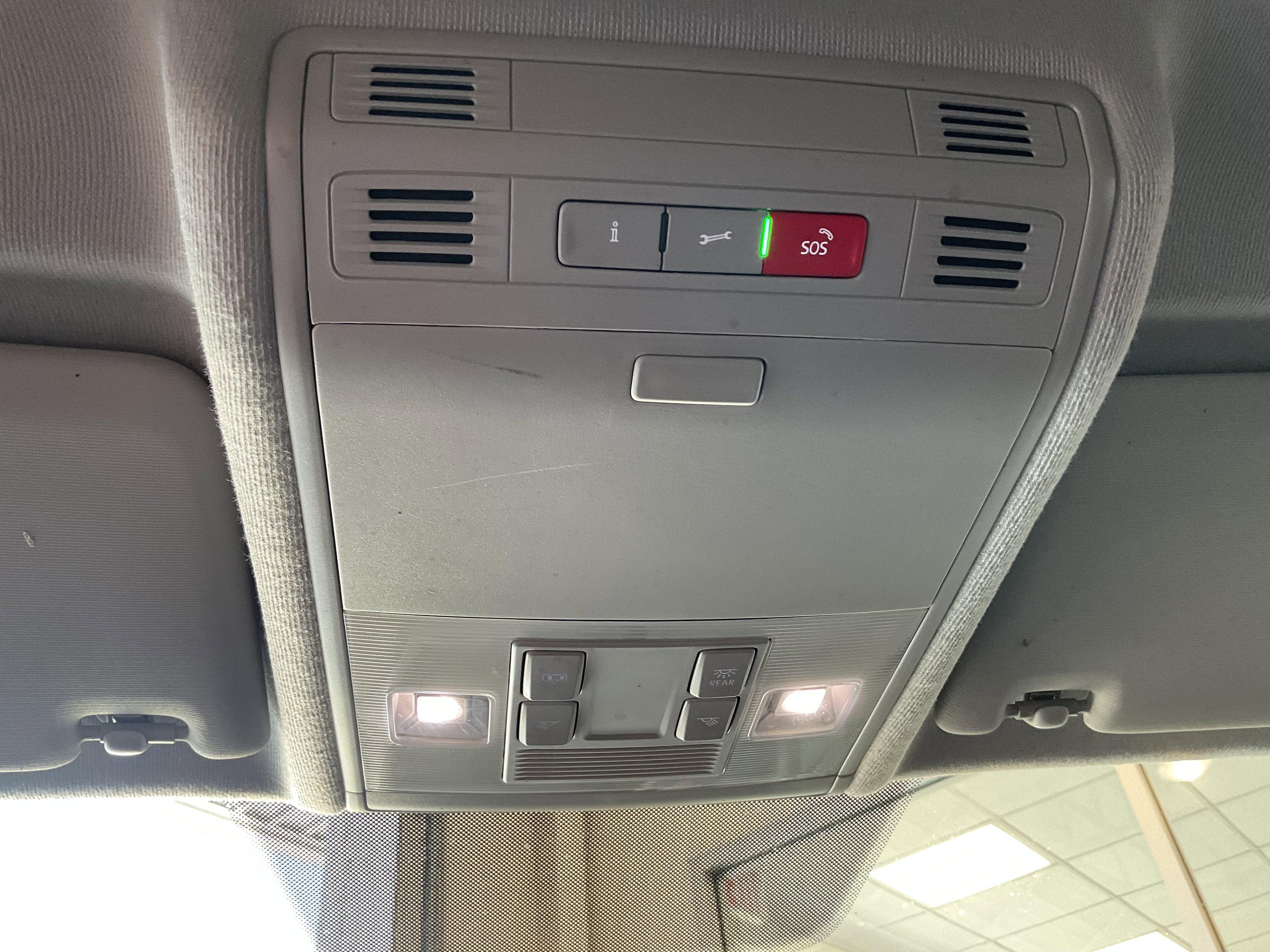 2022 Volkswagen Tiguan S