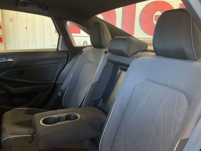 2025 Volkswagen Jetta Sport
