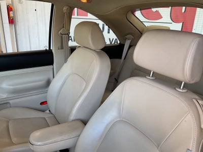 2010 Volkswagen New Beetle Coupe Base