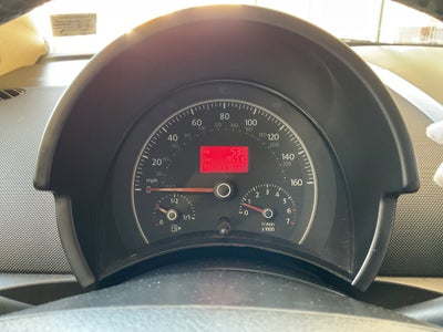 2010 Volkswagen New Beetle Coupe Base