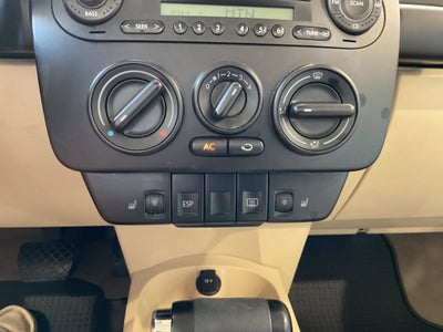 2010 Volkswagen New Beetle Coupe Base