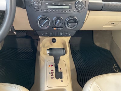 2010 Volkswagen New Beetle Coupe Base