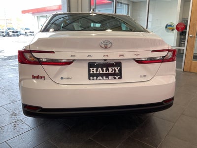 2025 Toyota Camry LE