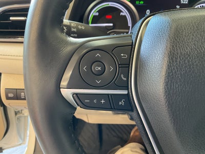 2023 Toyota Camry Hybrid XLE