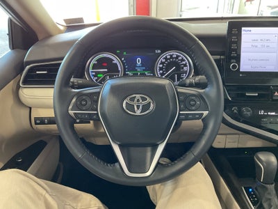 2023 Toyota Camry Hybrid XLE