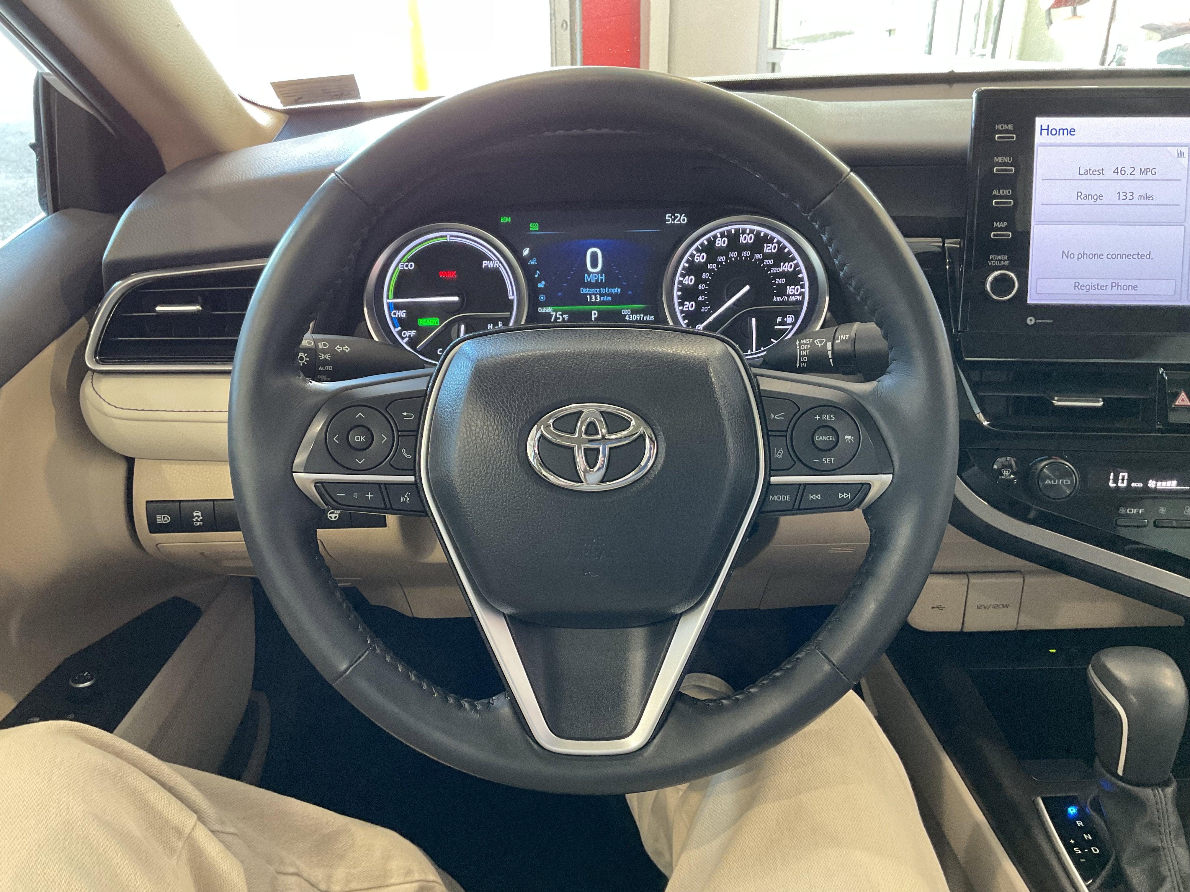 2023 Toyota Camry Hybrid XLE