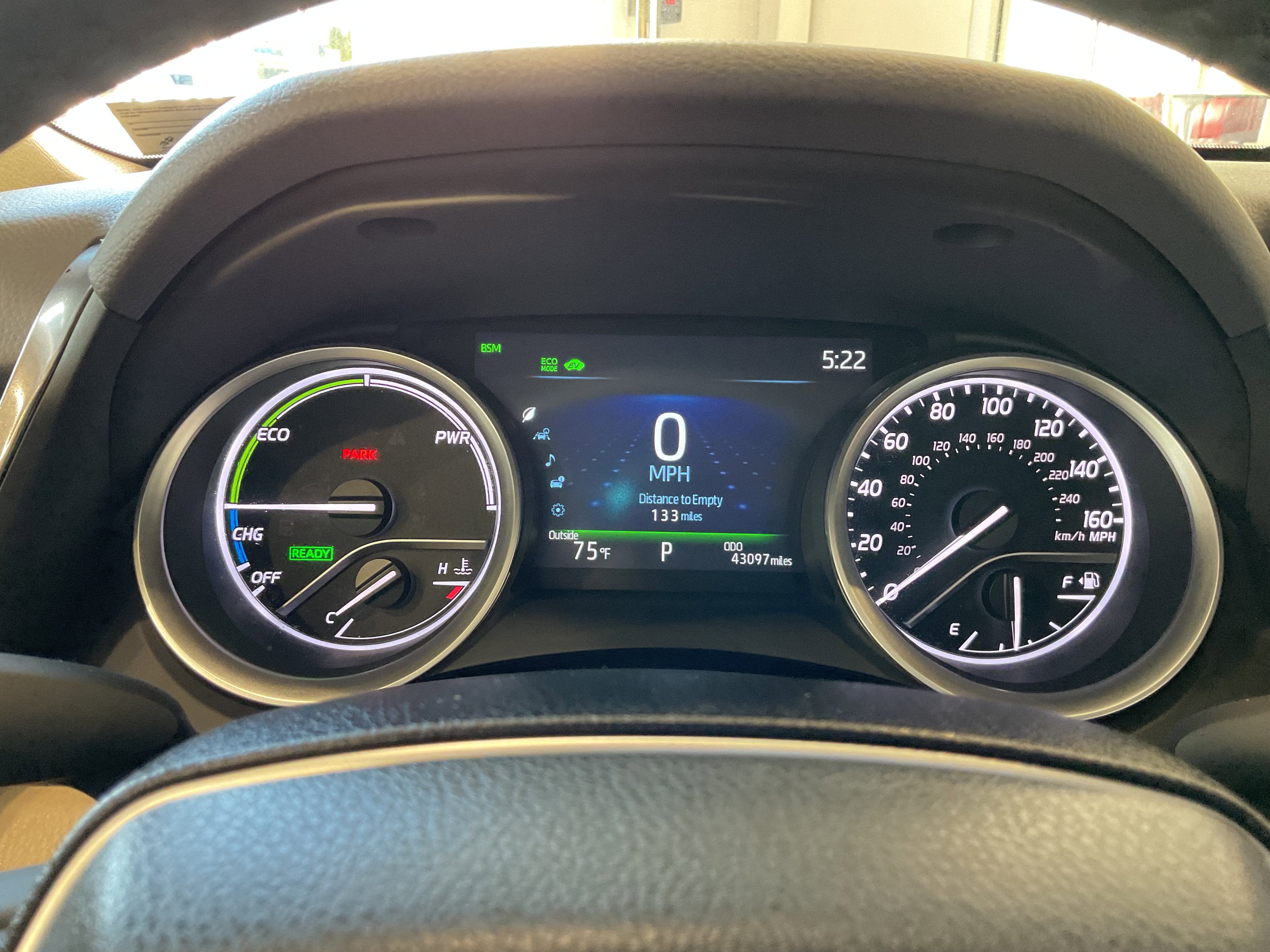 2023 Toyota Camry Hybrid XLE