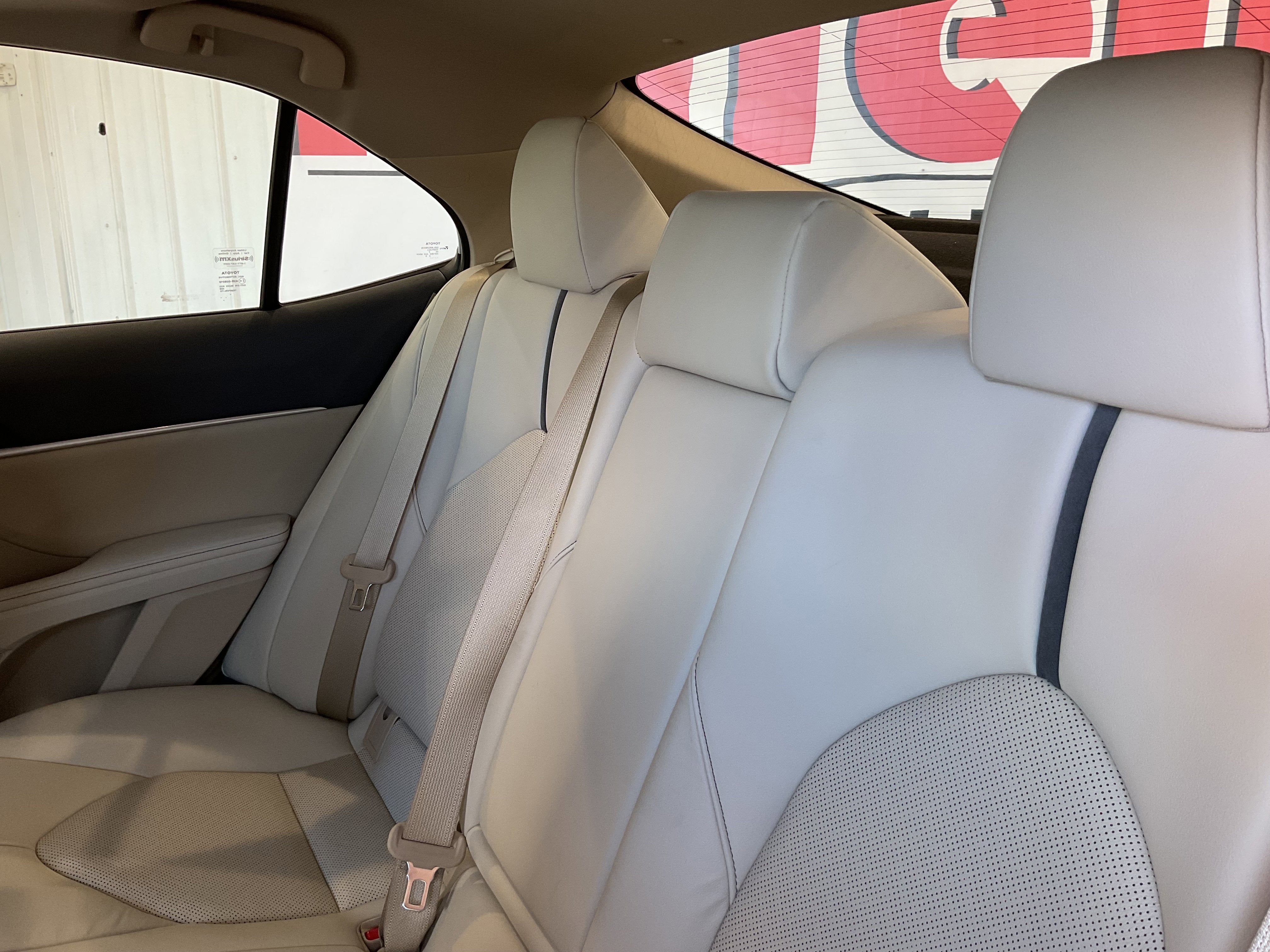 2023 Toyota Camry Hybrid XLE