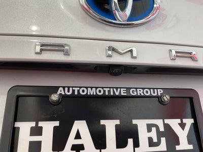 2023 Toyota Camry Hybrid XLE