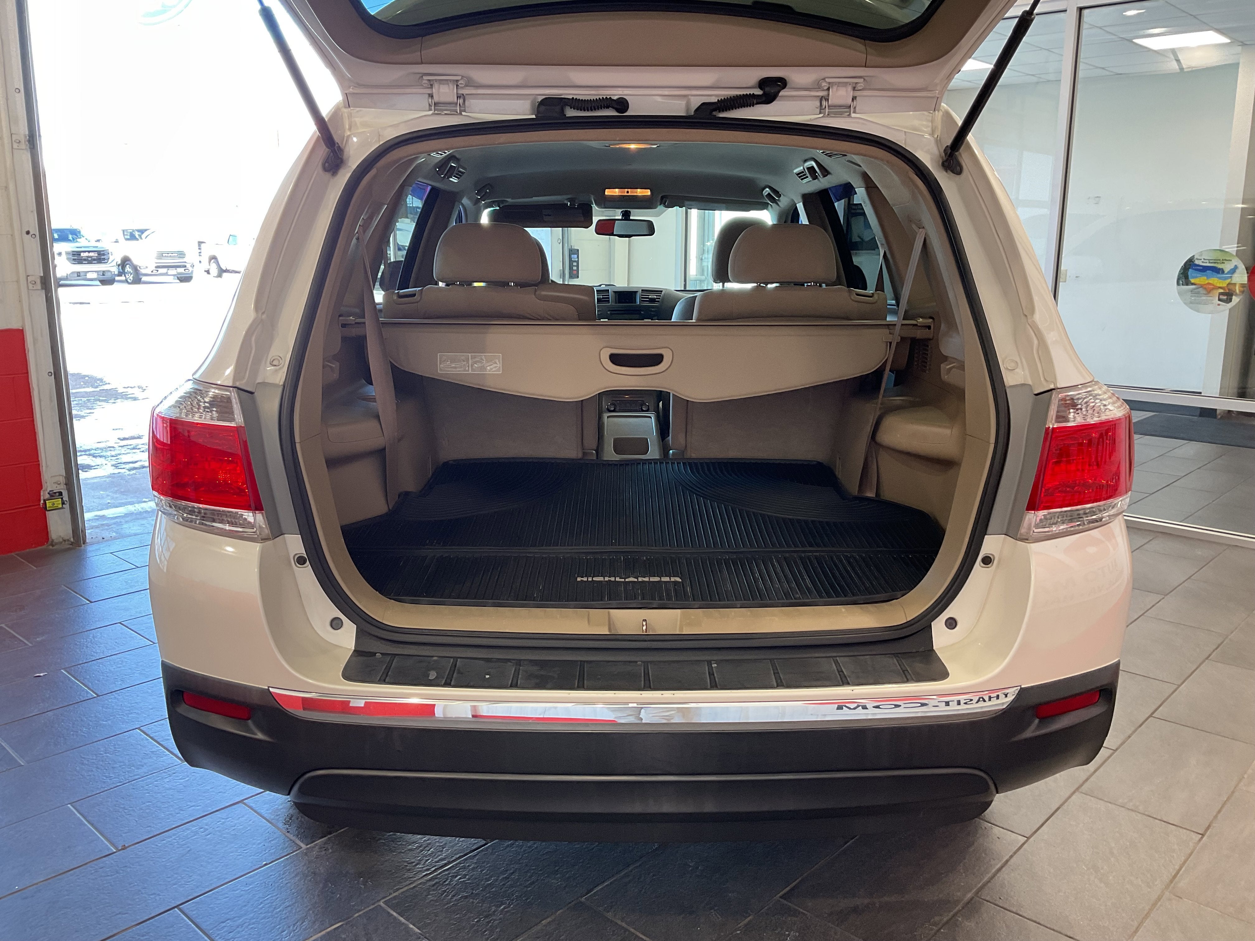 2012 Toyota Highlander Base