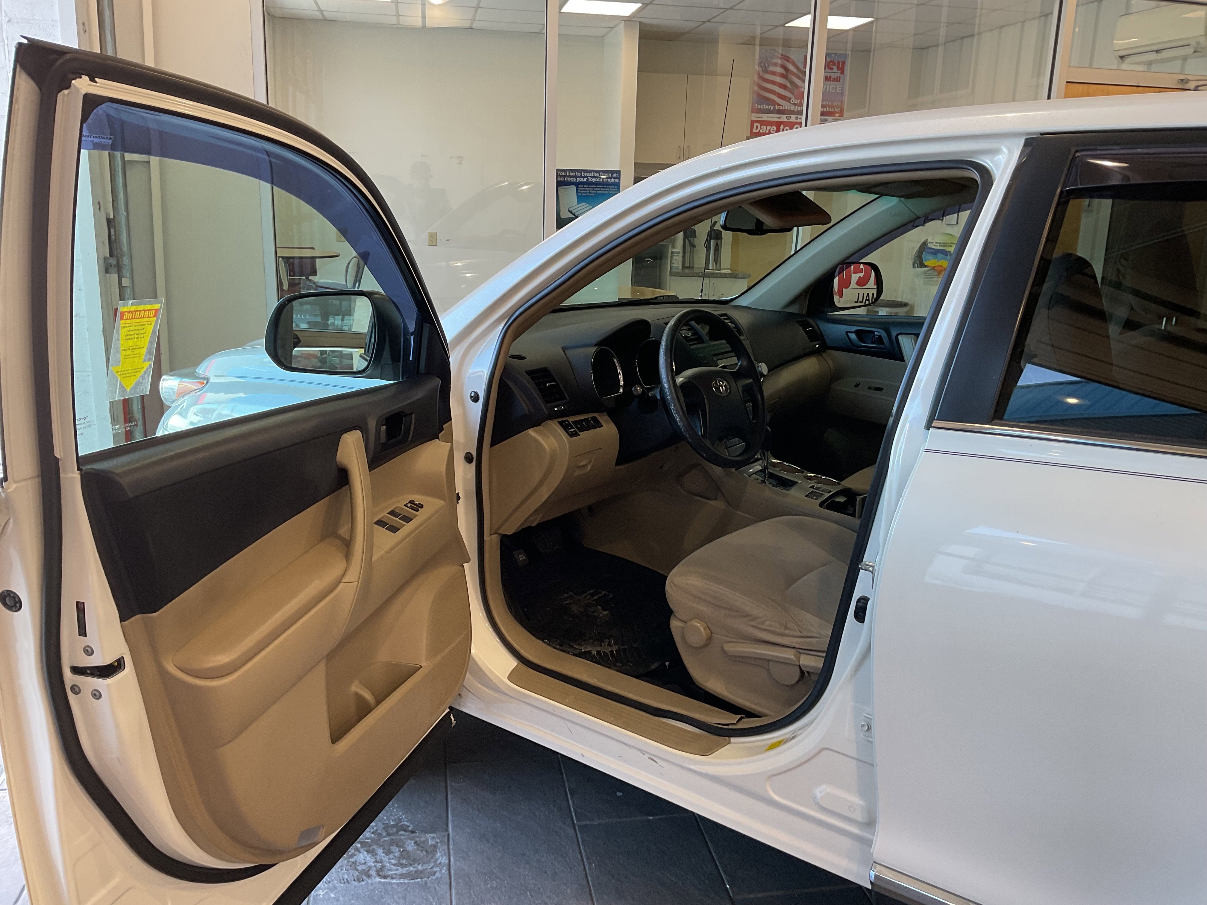 2012 Toyota Highlander Base