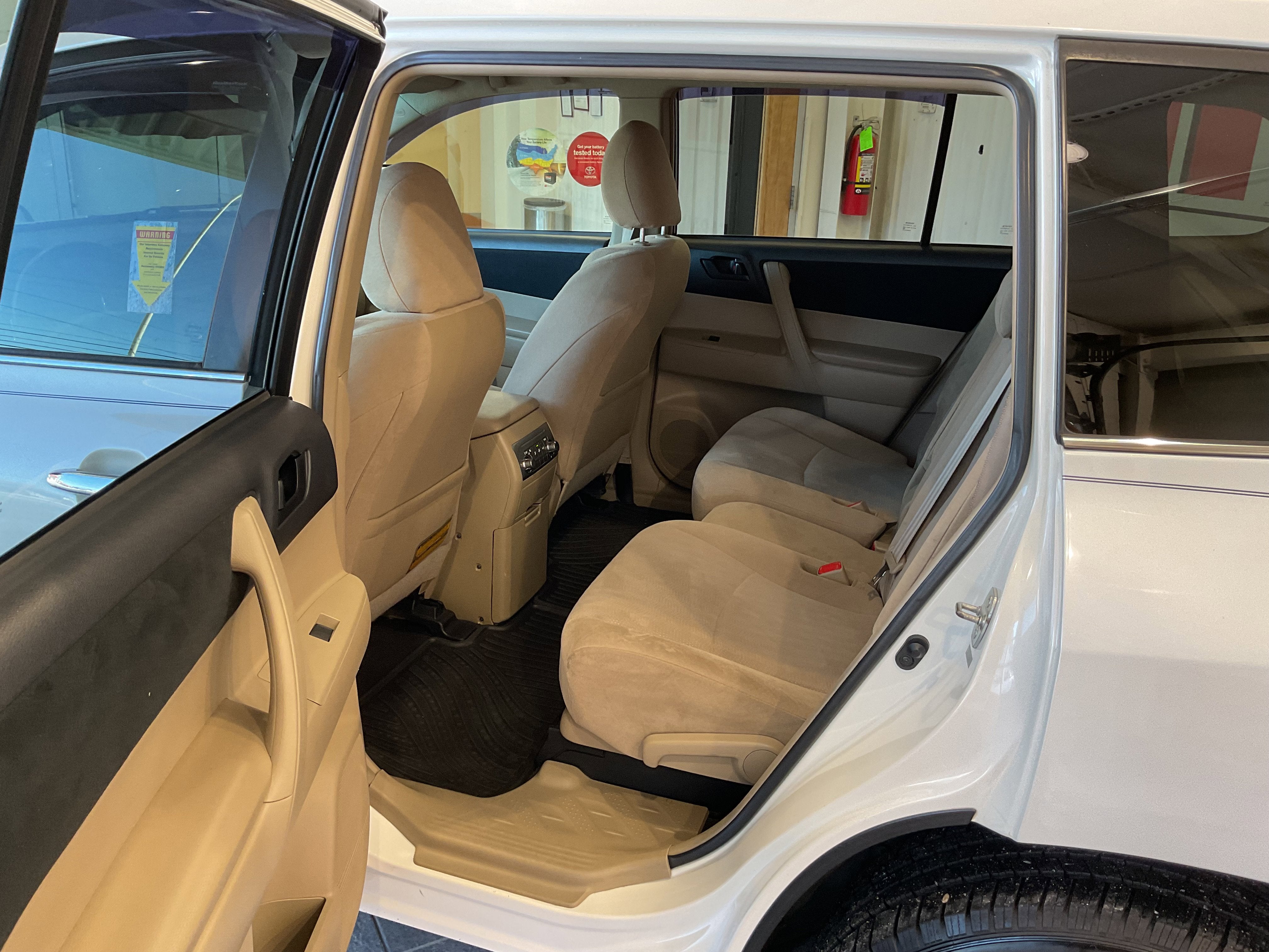 2012 Toyota Highlander Base