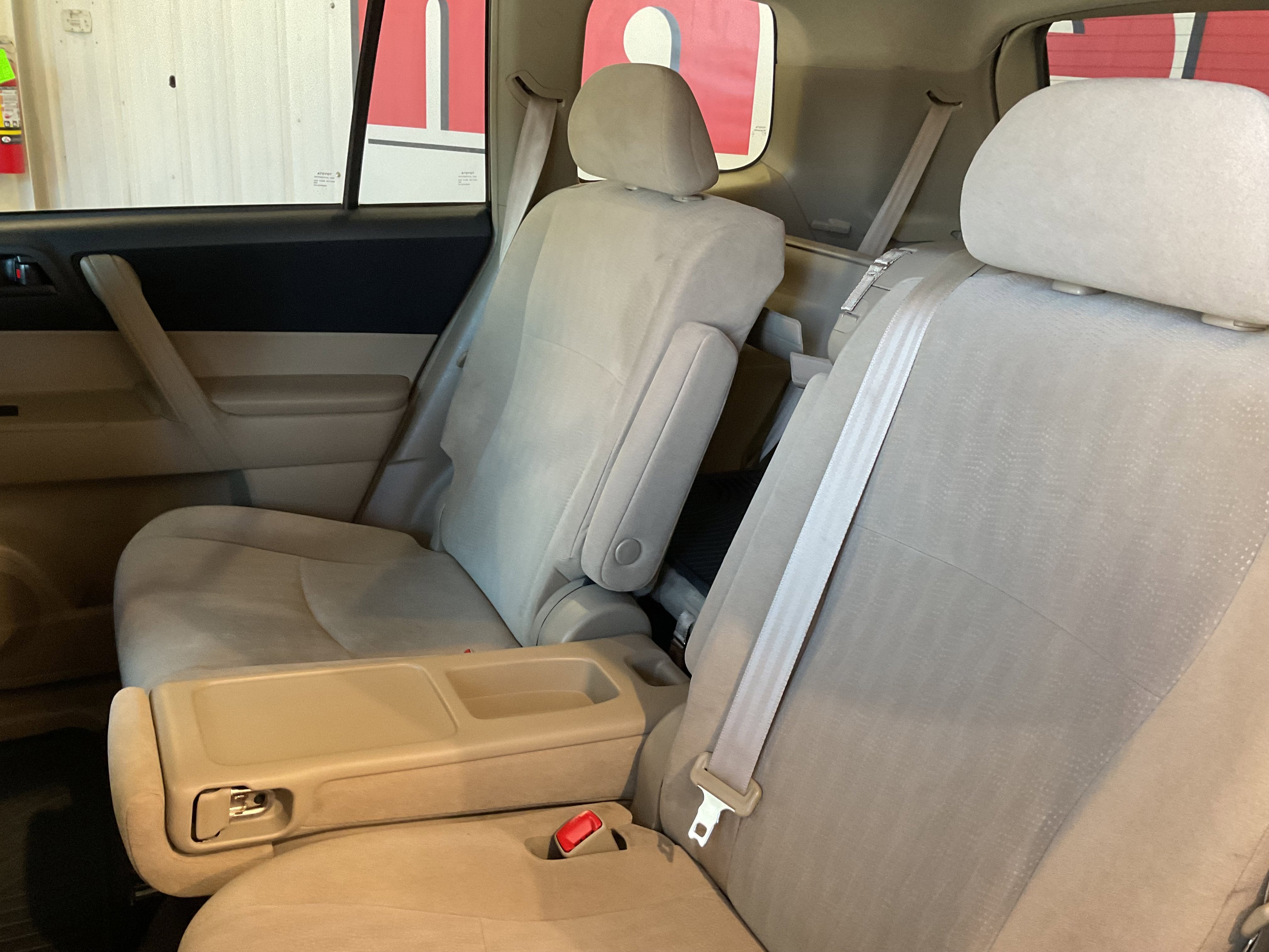 2012 Toyota Highlander Base