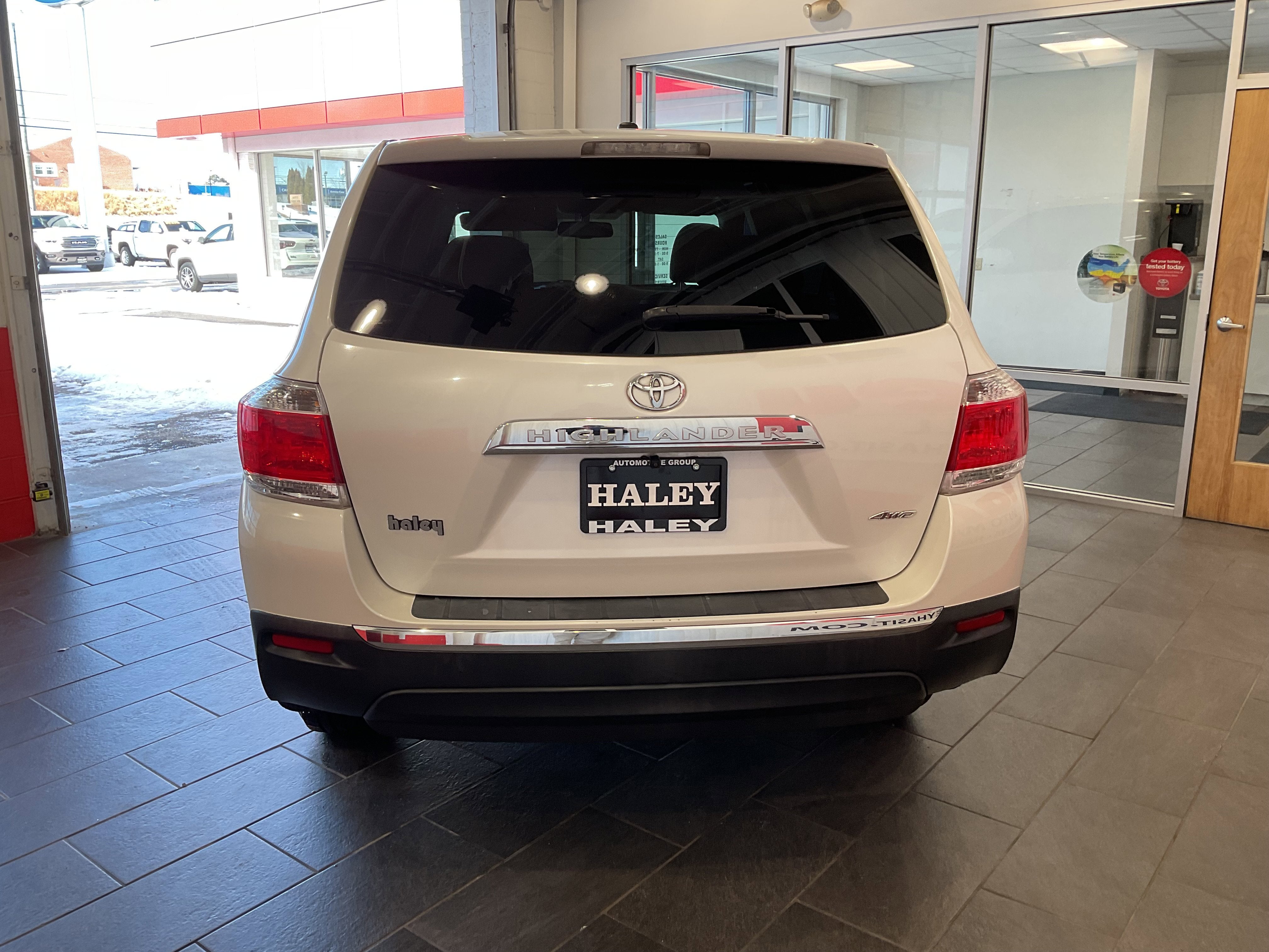 2012 Toyota Highlander Base