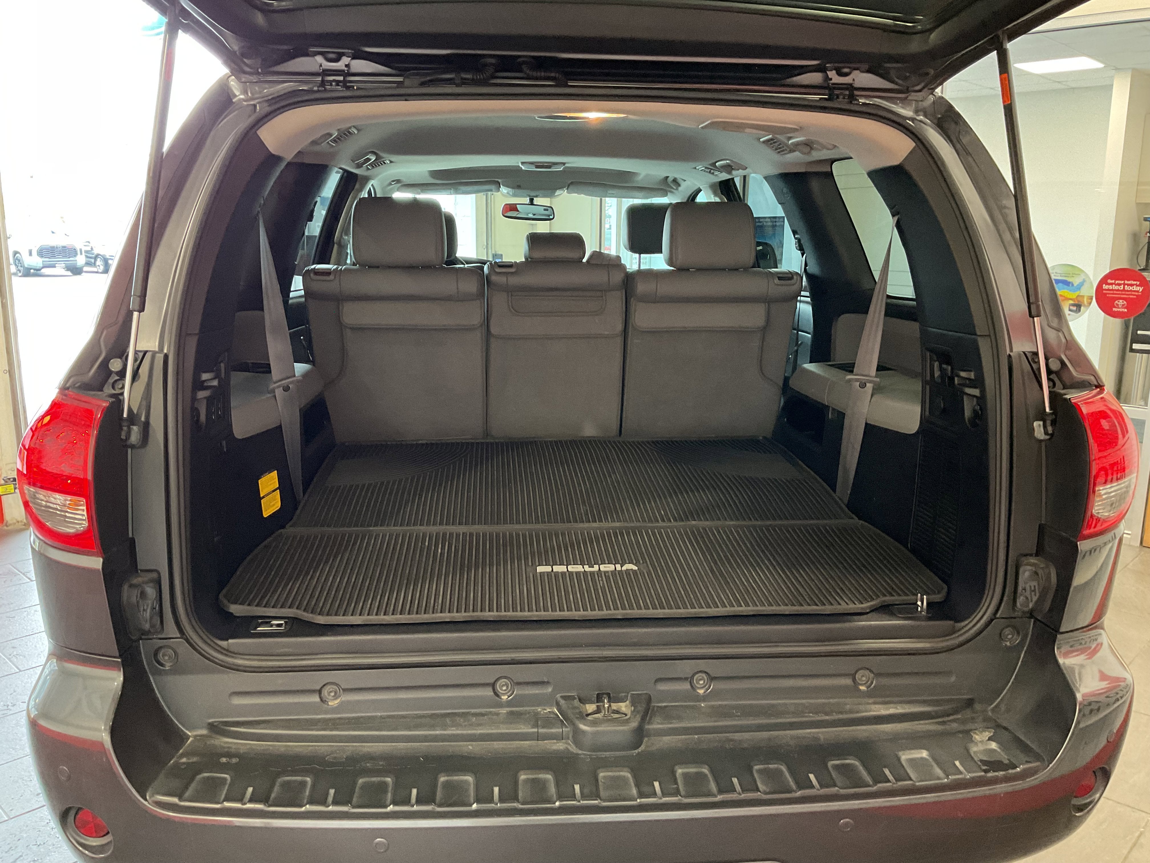 2017 Toyota Sequoia SR5