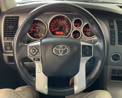 2017 Toyota Sequoia SR5