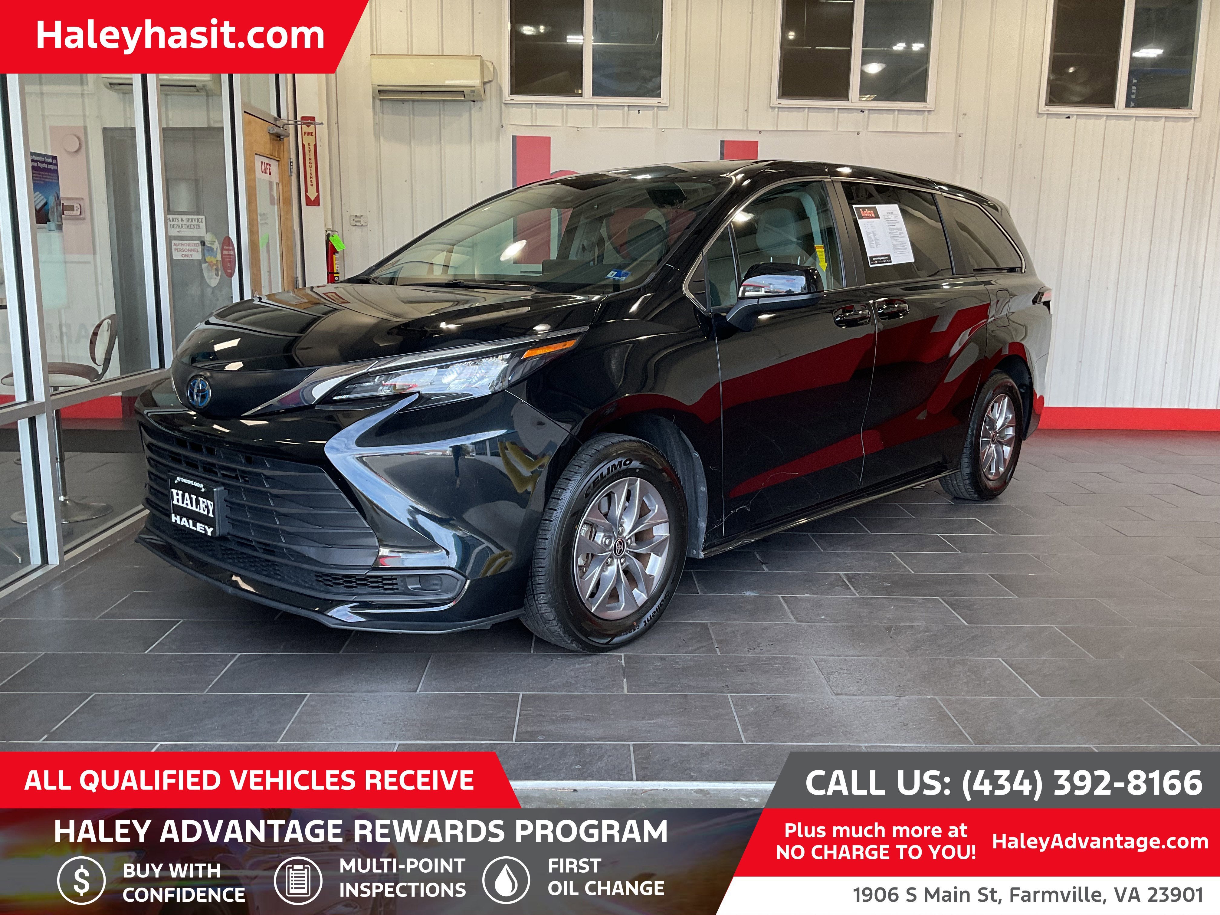 2024 Toyota Sienna LE