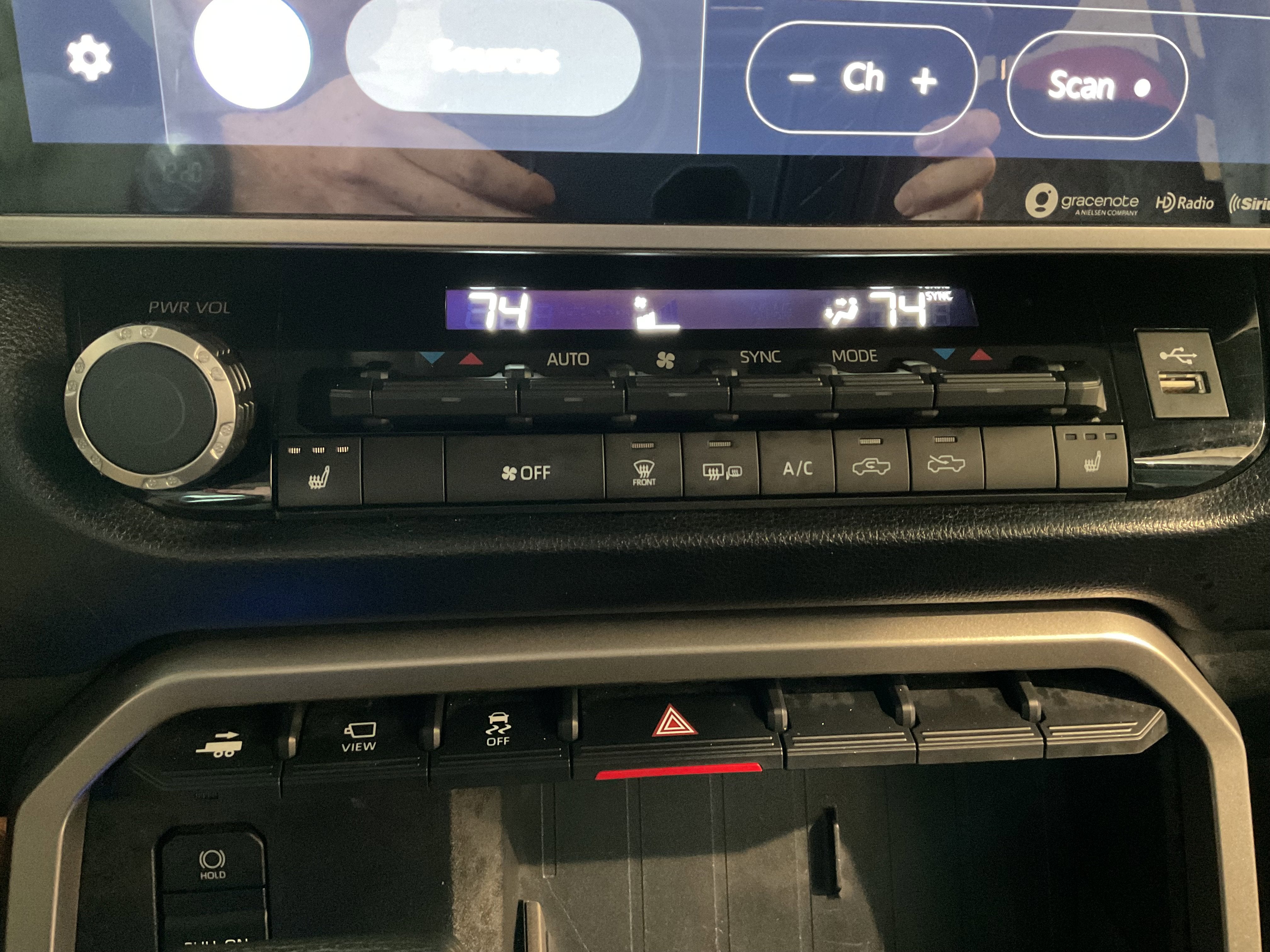 2022 Toyota Tundra SR5