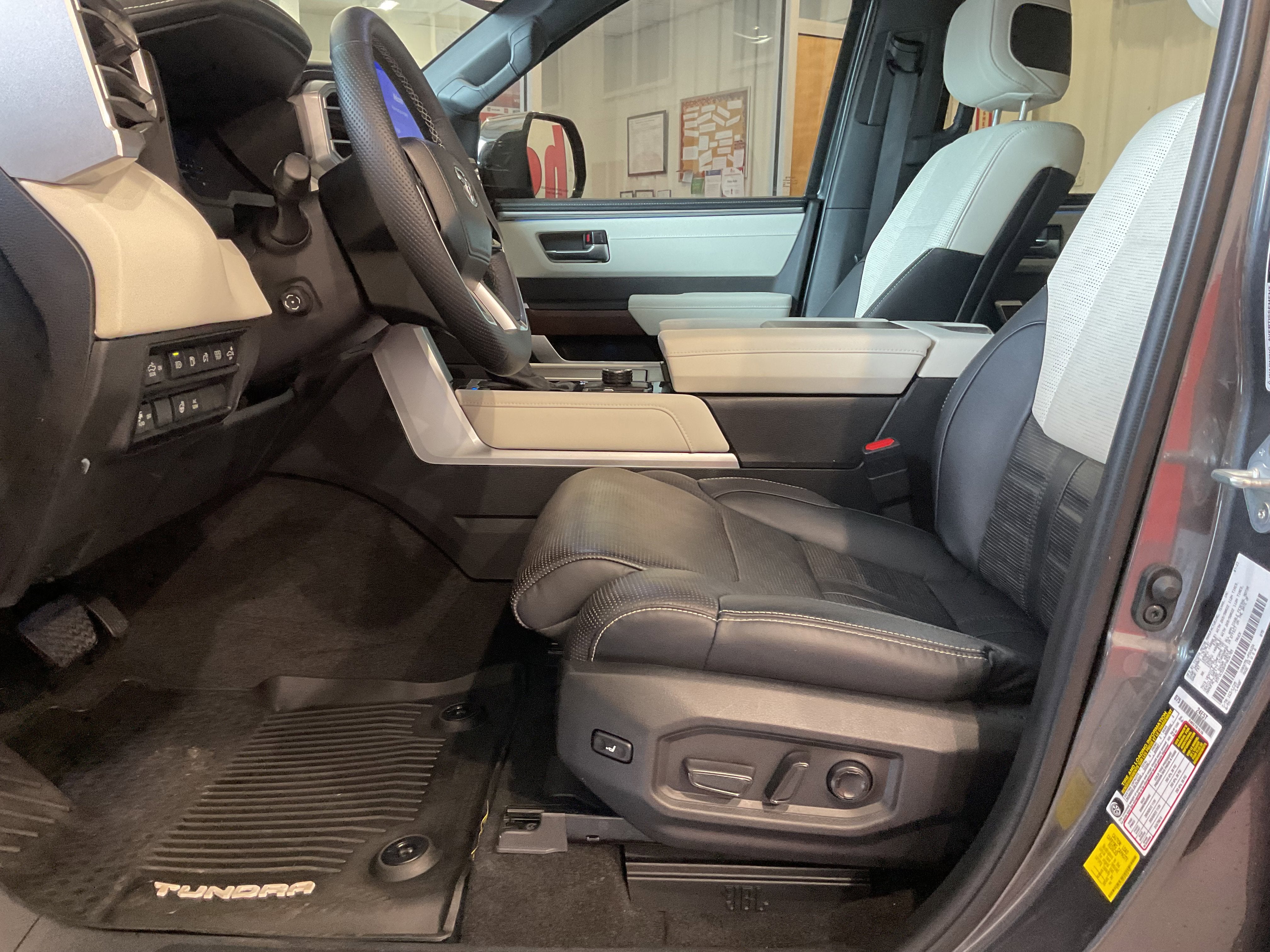 2023 Toyota Tundra Capstone Hybrid