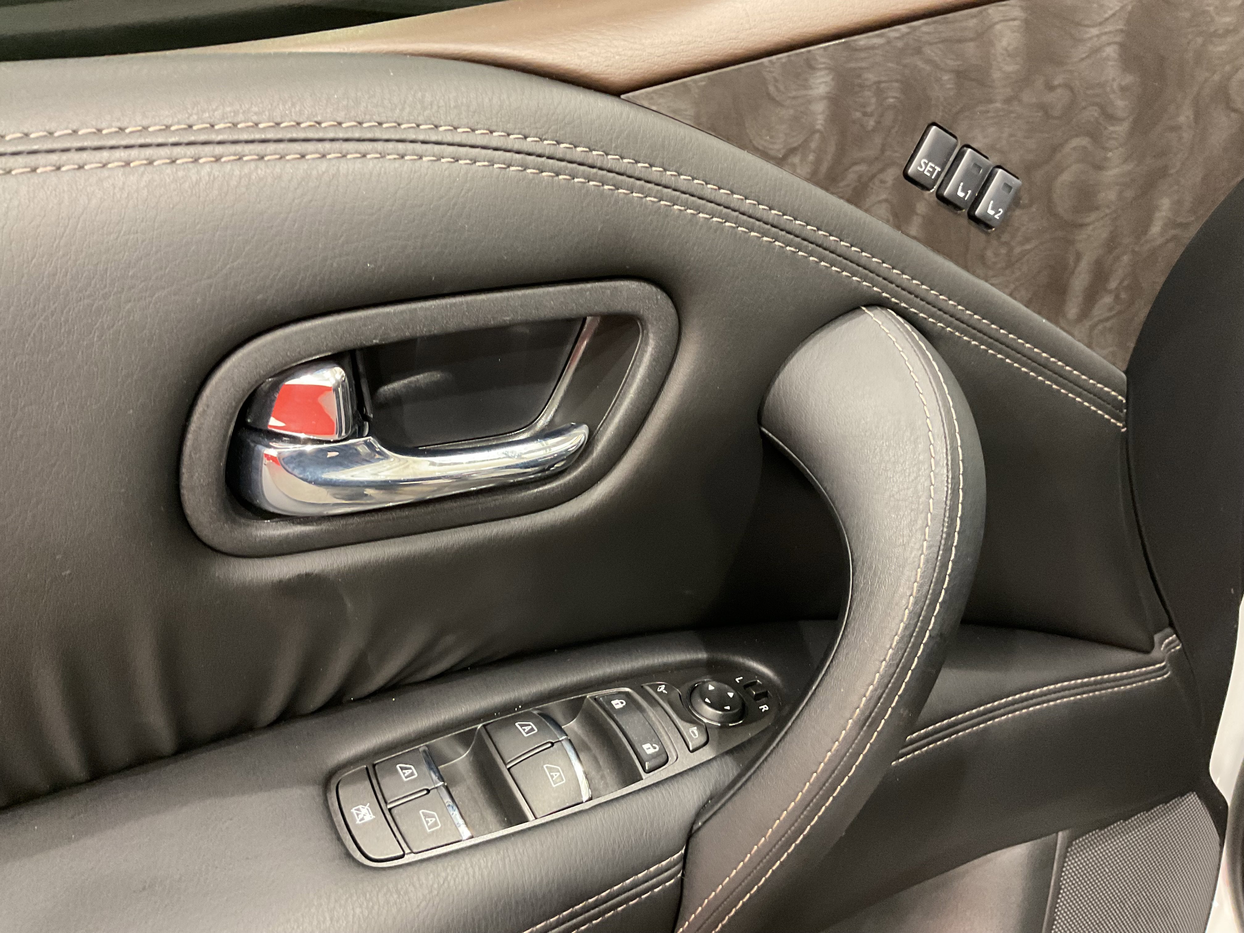 2023 Nissan Armada Platinum