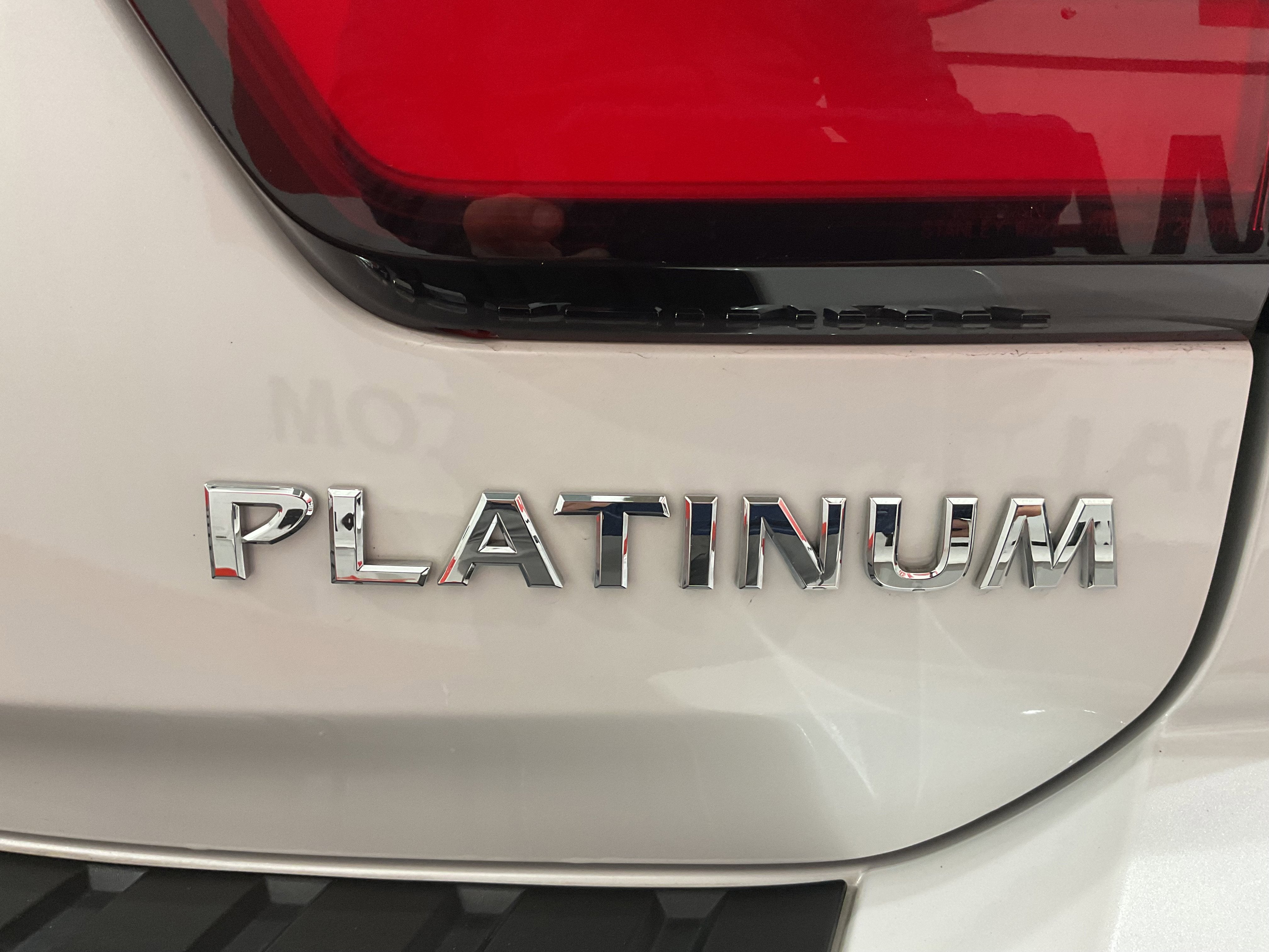 2023 Nissan Armada Platinum