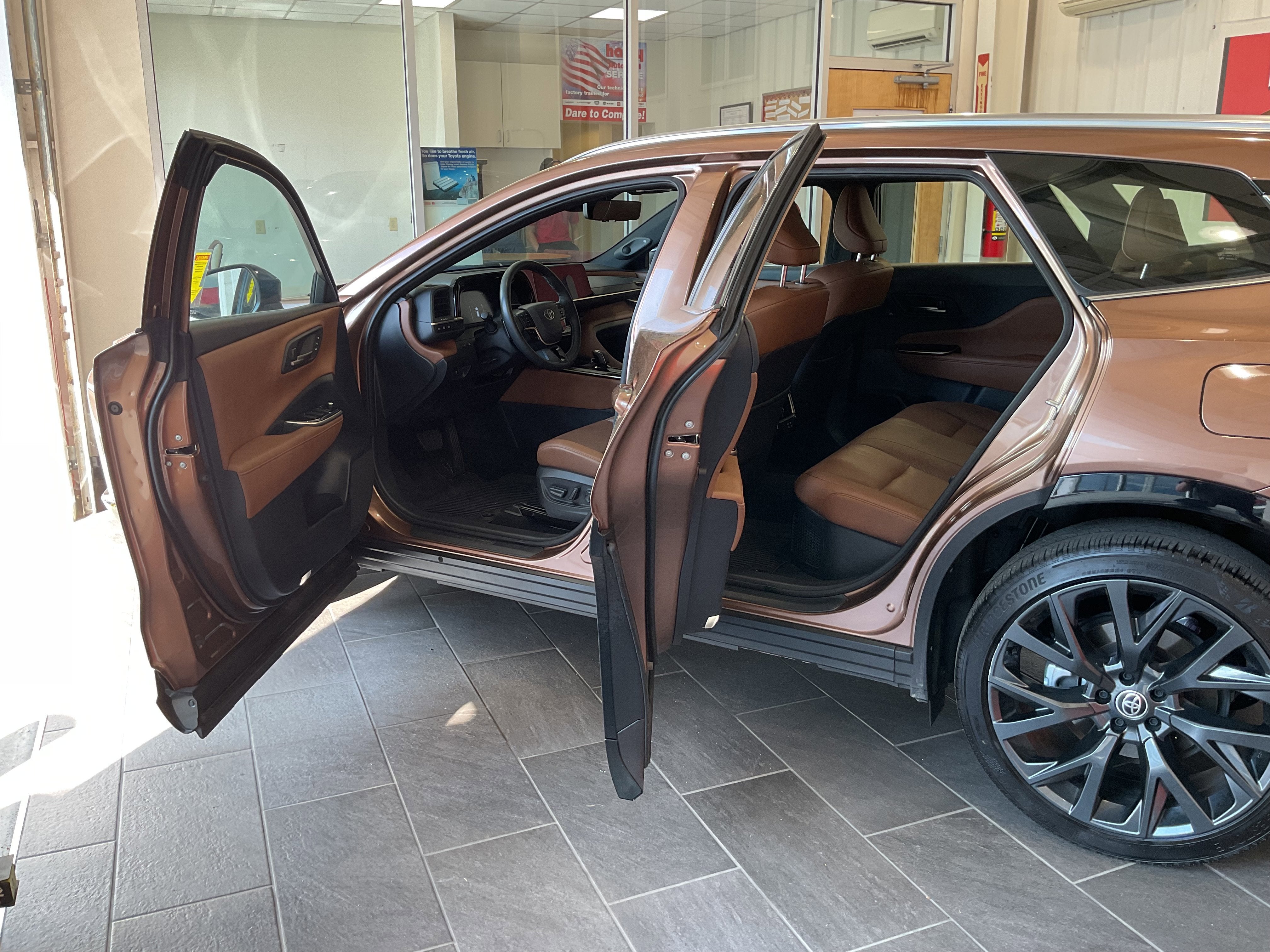 2025 Toyota Crown Signia Limited