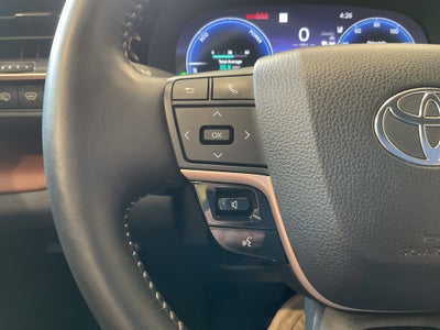 2025 Toyota Crown Signia Limited