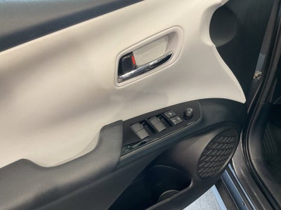 2019 Toyota Prius LE
