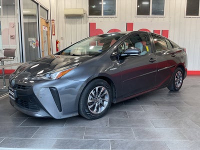 2019 Toyota Prius LE