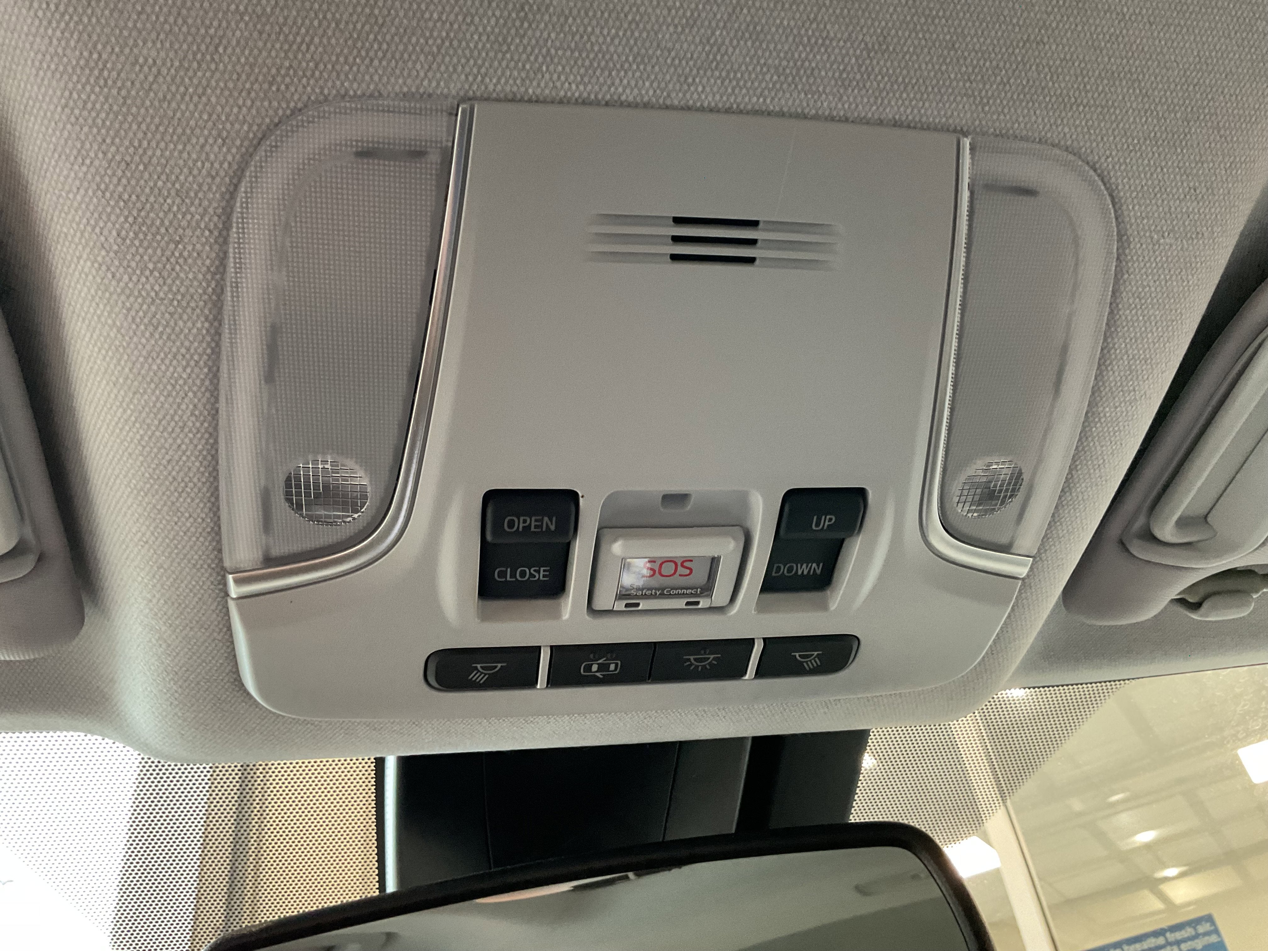 2019 Toyota Prius LE