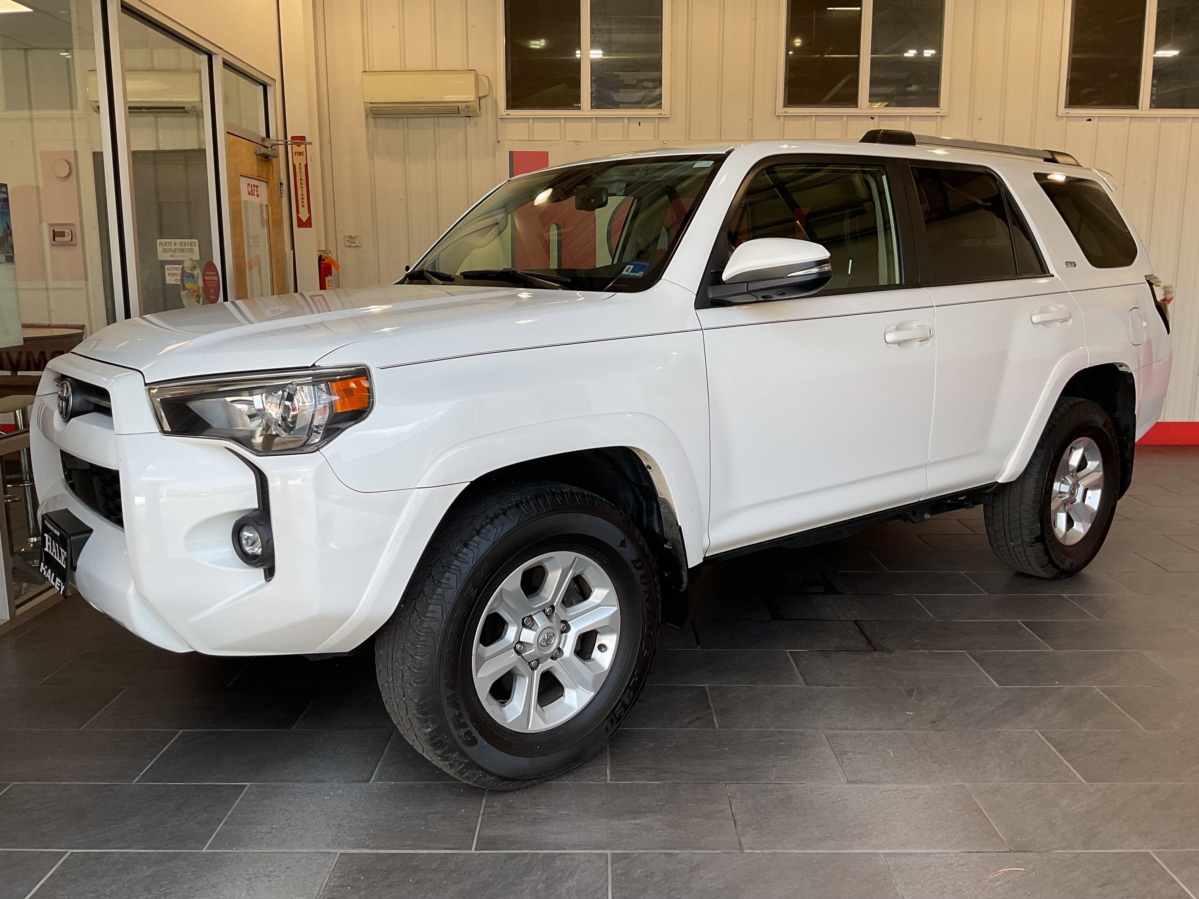 2023 Toyota 4Runner SR5 Premium