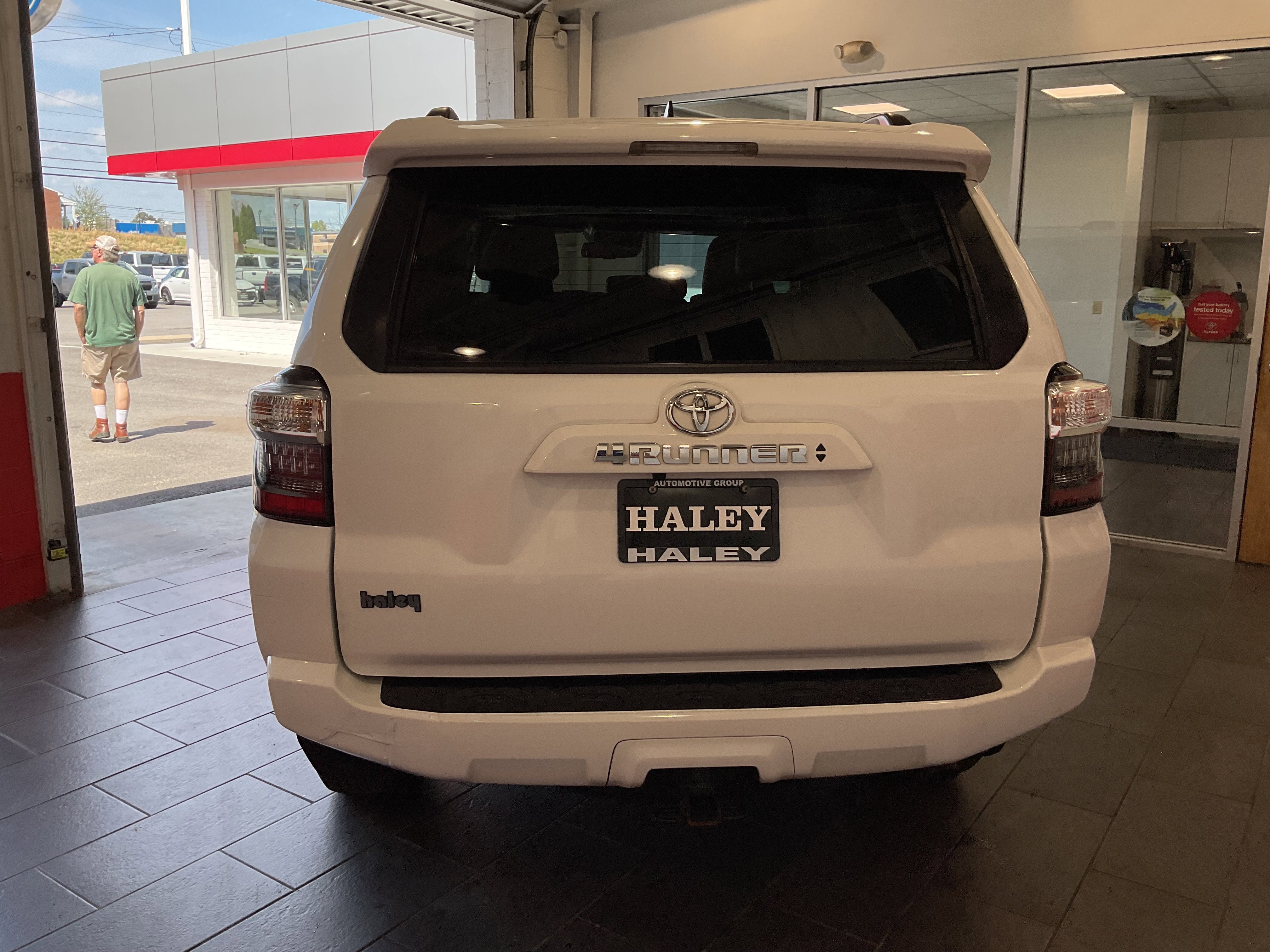 2023 Toyota 4Runner SR5 Premium