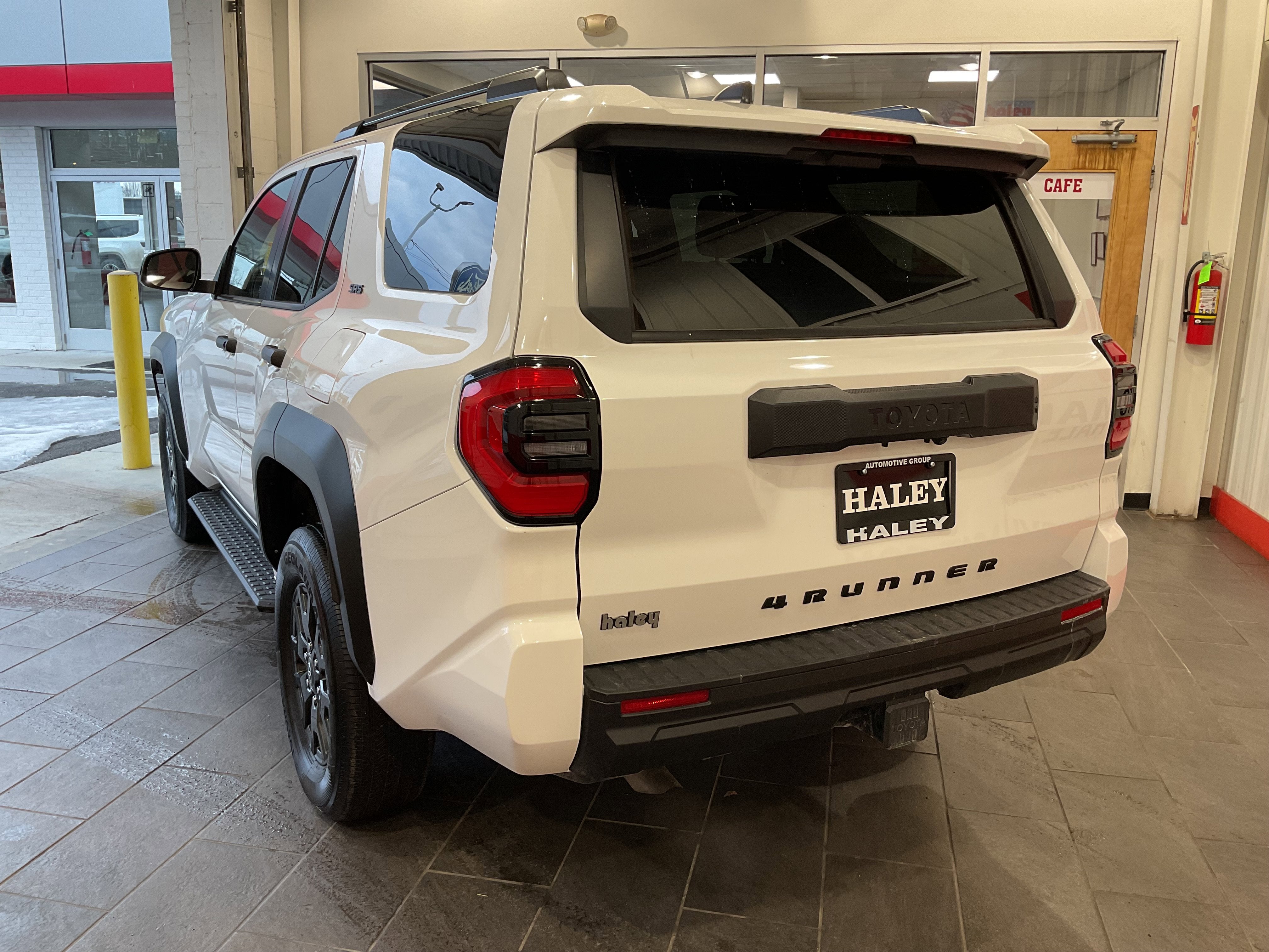 2025 Toyota 4Runner SR5