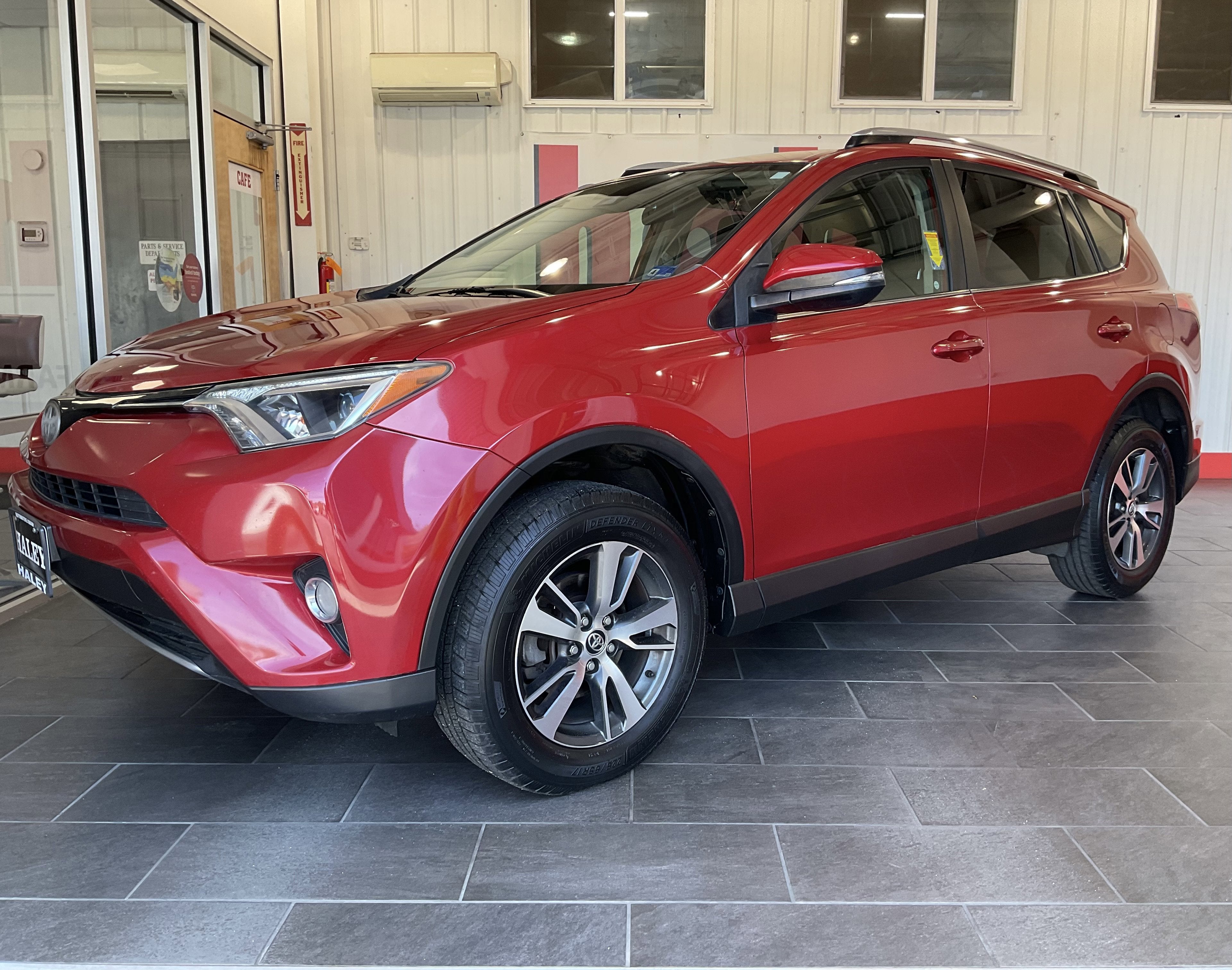2017 Toyota RAV4 XLE