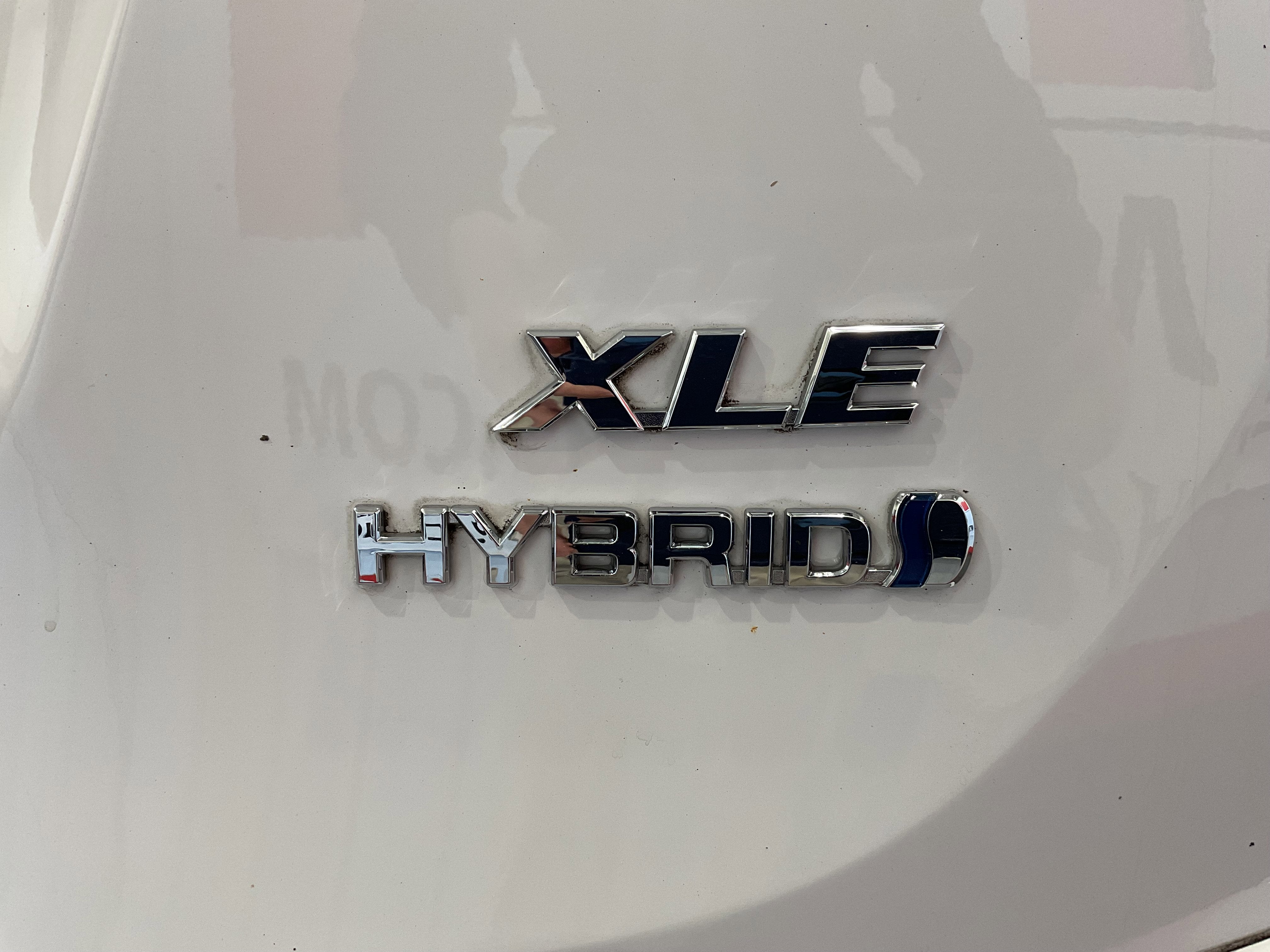 2018 Toyota RAV4 Hybrid XLE