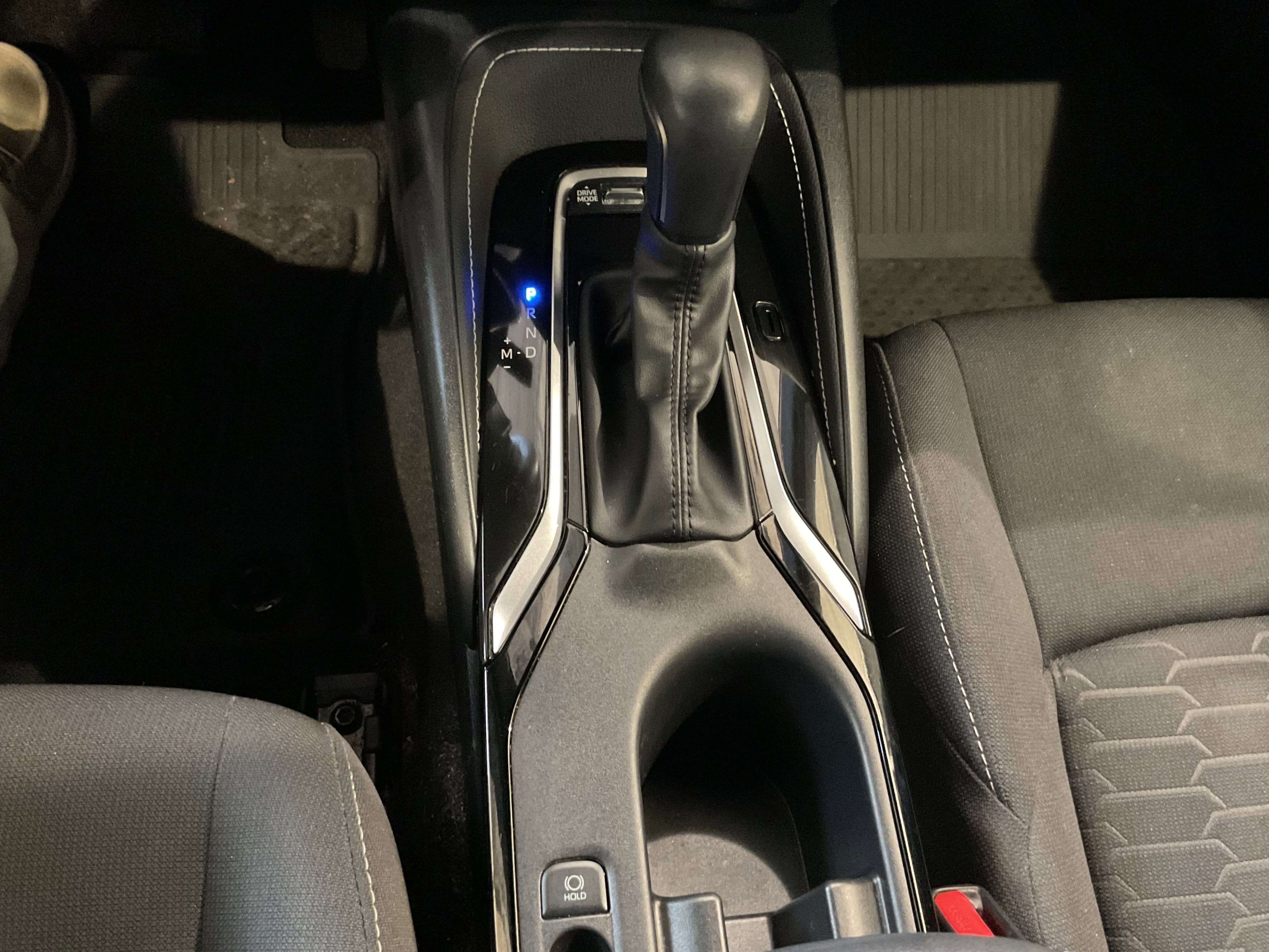 2024 Toyota Corolla Hatchback SE