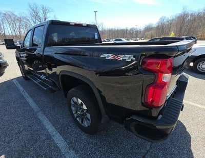 2024 Chevrolet Silverado 2500HD Custom