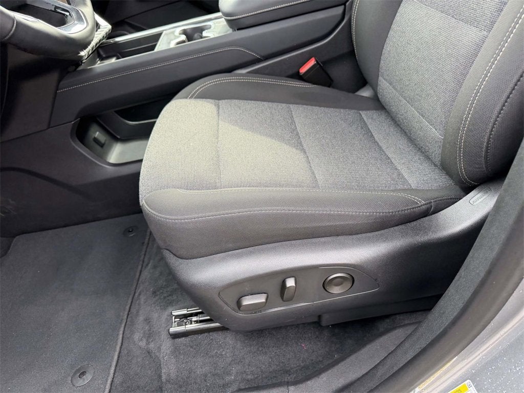 2025 GMC Acadia AWD Elevation