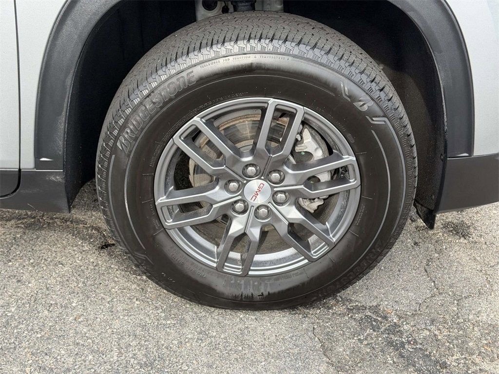 2025 GMC Acadia AWD Elevation