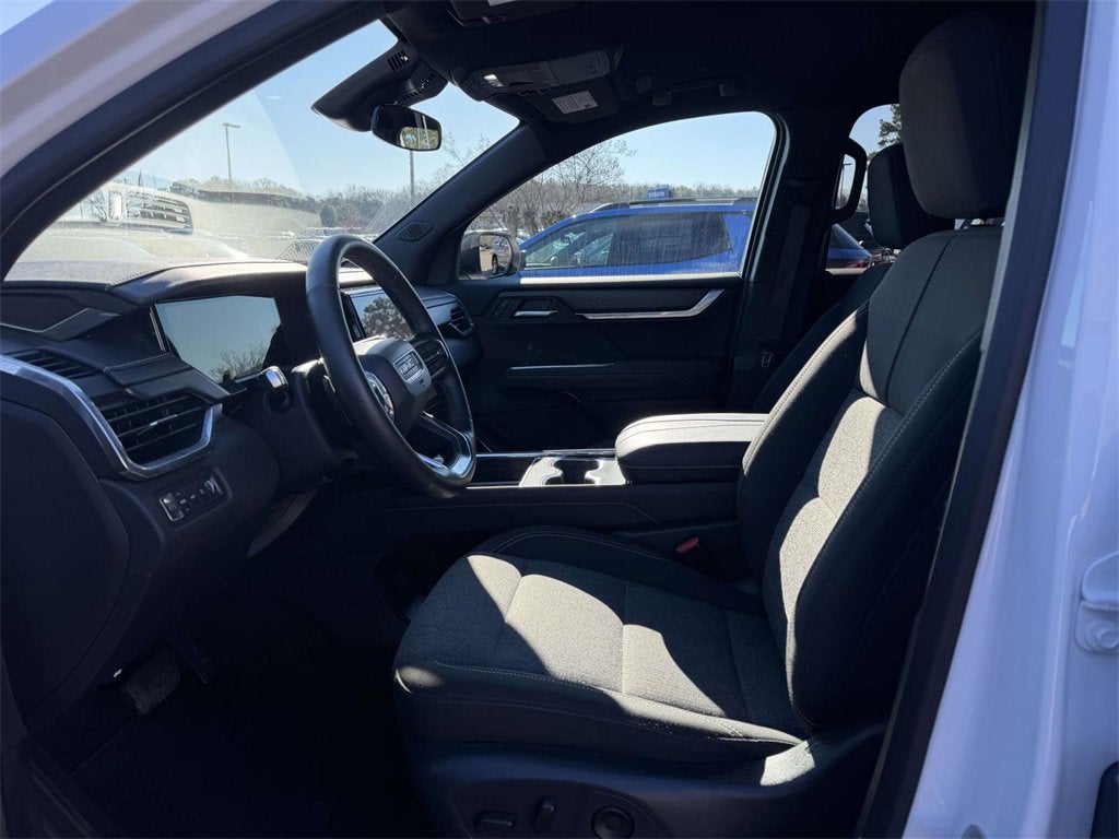 2025 GMC Acadia AWD Elevation